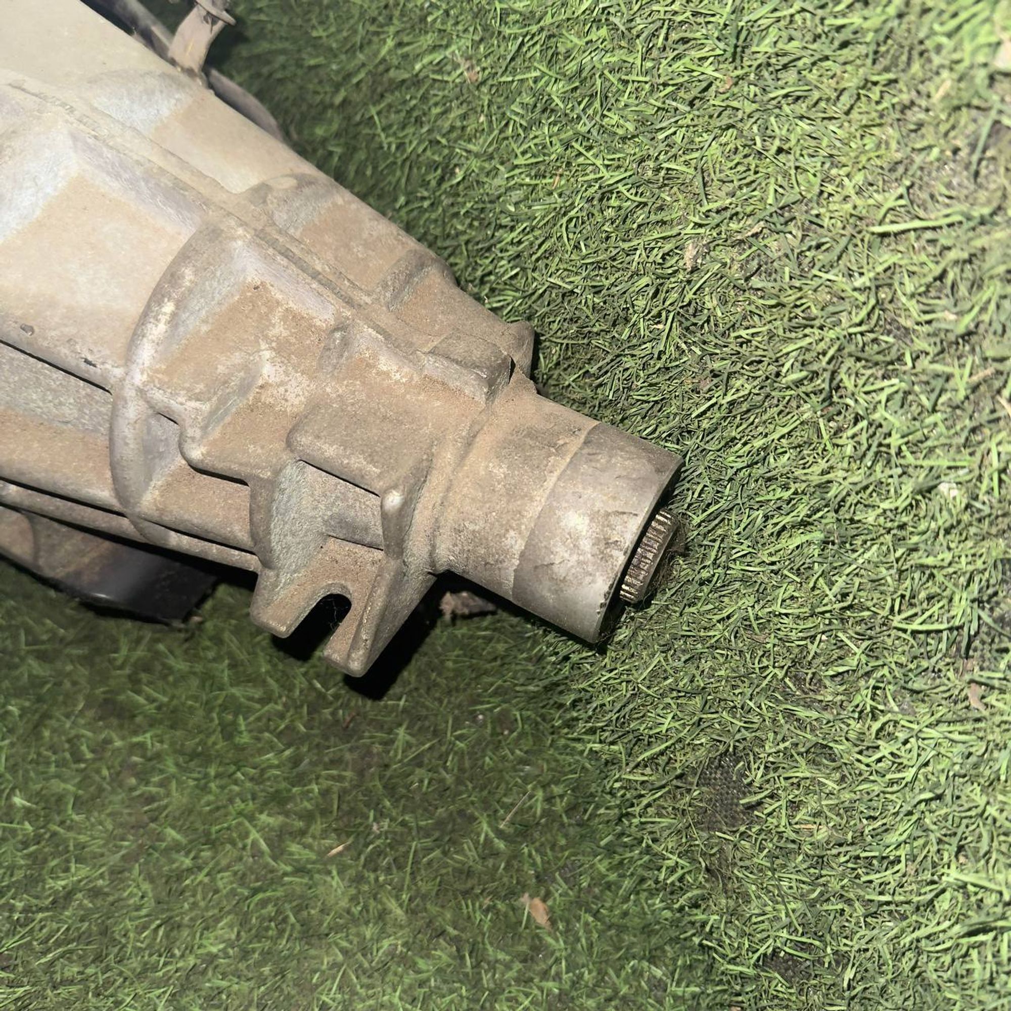https://ycs.partsauto.market/partsauto-images/thmbs/userImages/772e461030aea93f4dbb6447c0f924d3/part/2bf6a458-61fd-4d2f-a05c-5fa2146ec474_1752567336212.jpg