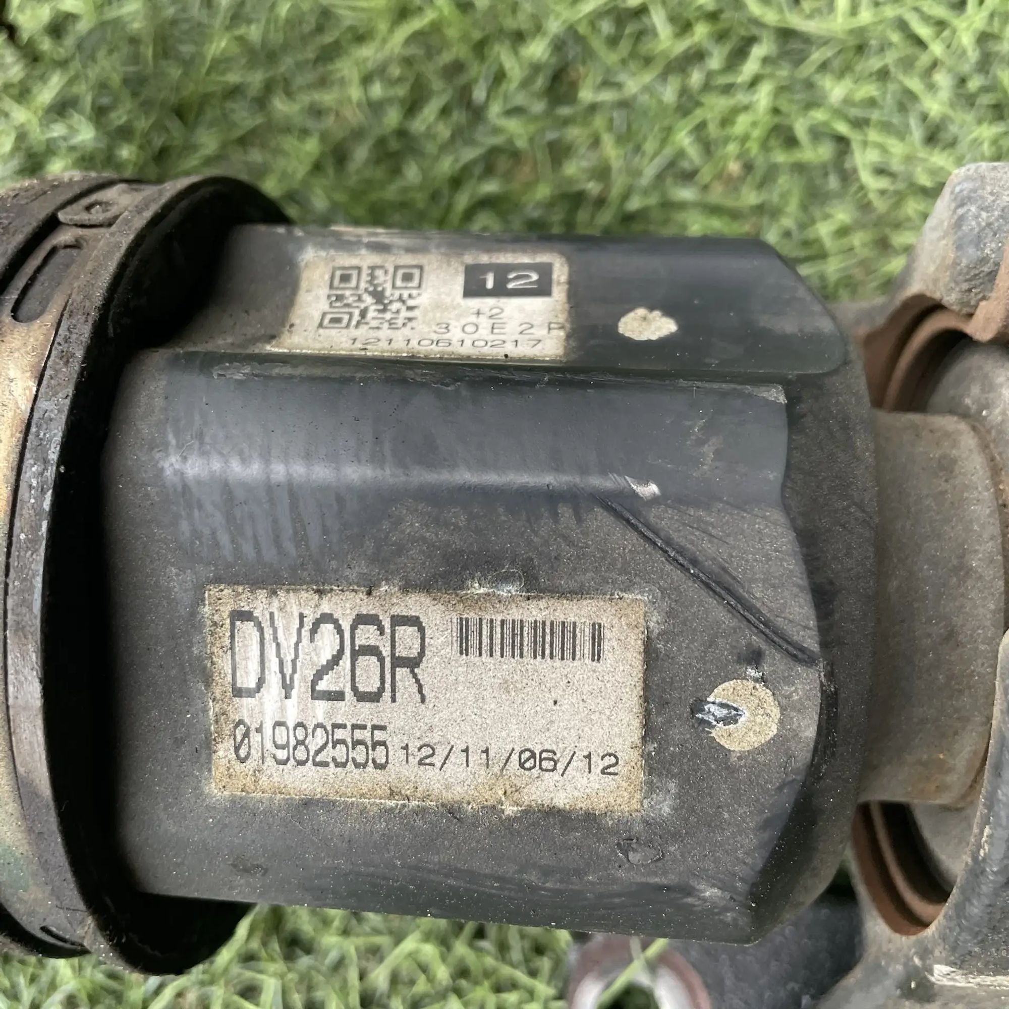 https://ycs.partsauto.market/partsauto-images/thmbs/userImages/772e461030aea93f4dbb6447c0f924d3/part/2c2117fa-886c-4185-a91b-036384755161_1779197976322.jpg