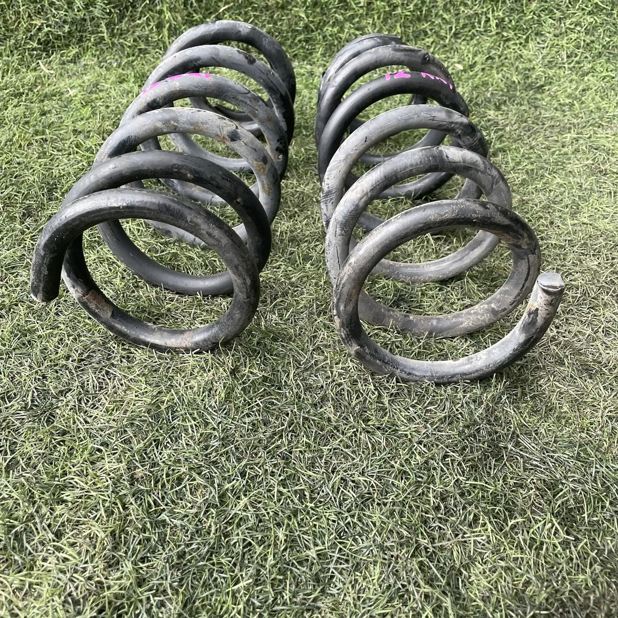 https://ycs.partsauto.market/partsauto-images/thmbs/userImages/772e461030aea93f4dbb6447c0f924d3/part/2cbe4256-dc3e-4ed4-b06a-11acd076e28b_1779257948355.jpg