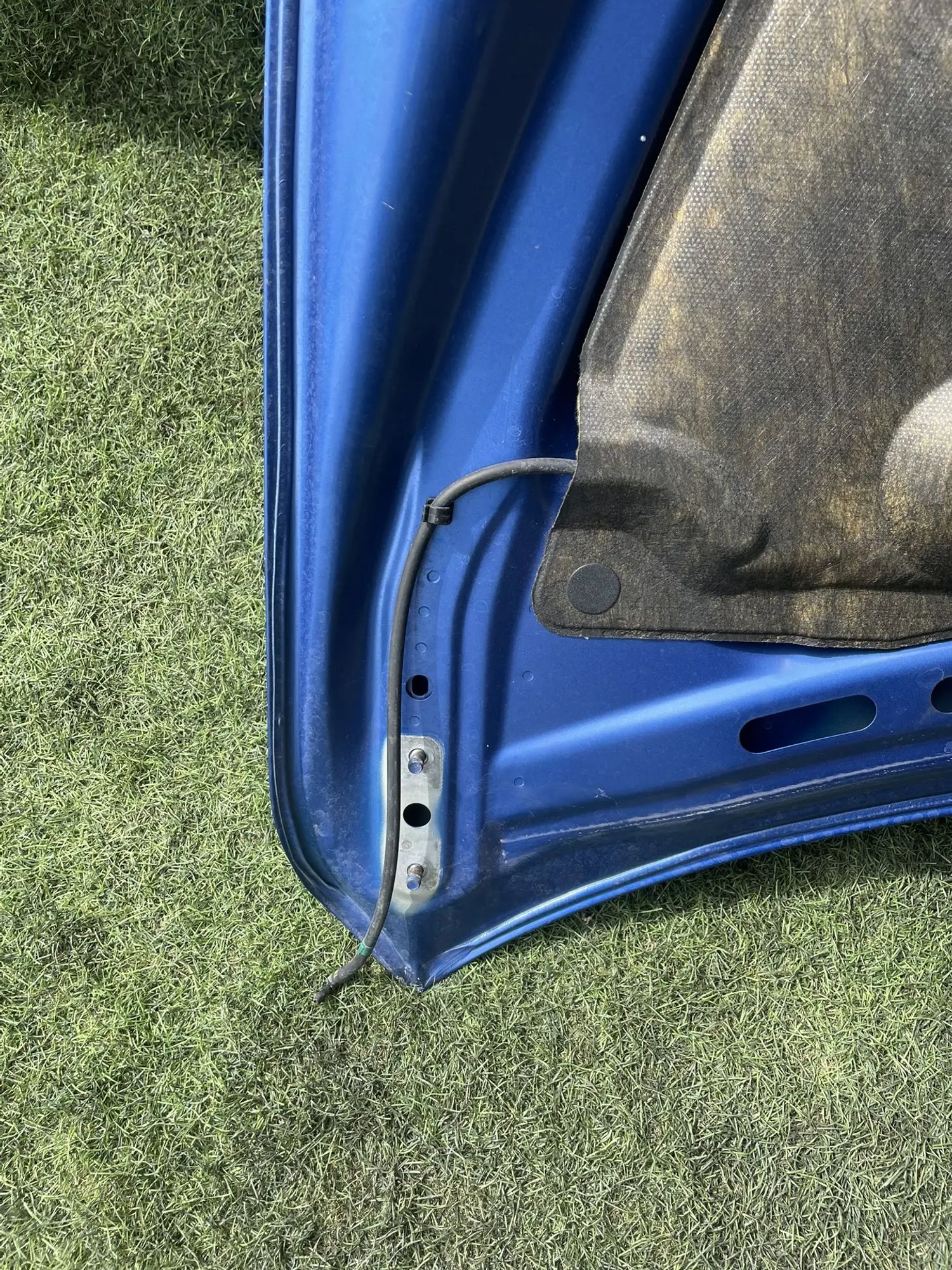 https://ycs.partsauto.market/partsauto-images/thmbs/userImages/772e461030aea93f4dbb6447c0f924d3/part/2cc7f9a4-0235-4c42-b0d8-1d6701745f26_1776083559215.jpg