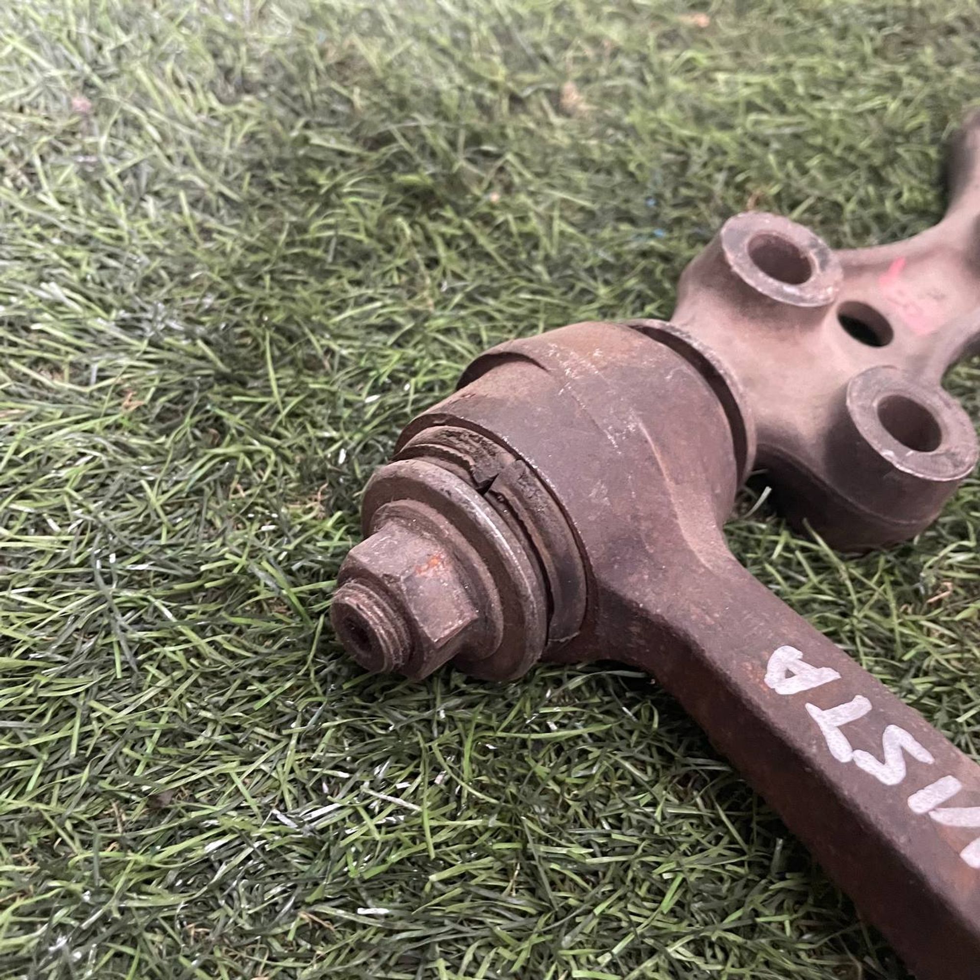 113 Рычаг передний правый нижний TOYOTA VISTA SV30, 1 рублей, Невинномысск