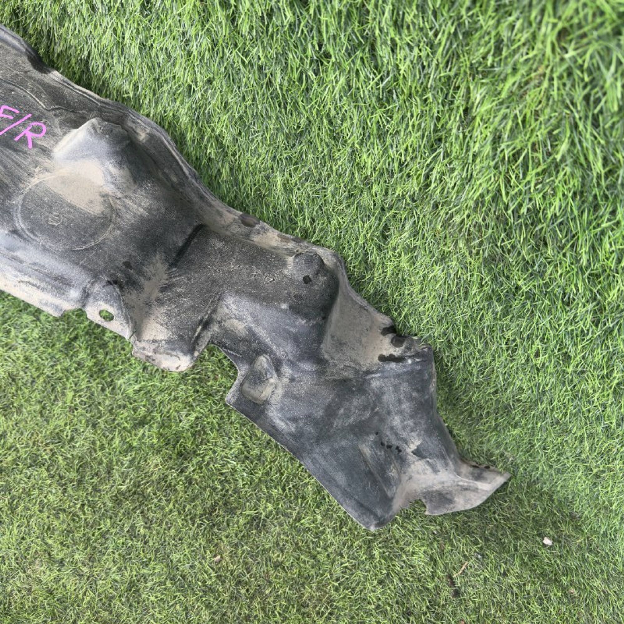 1034 Подкрылок передний правый TOYOTA LAND CRUISER VZJ90, 999 рублей, Невинномысск