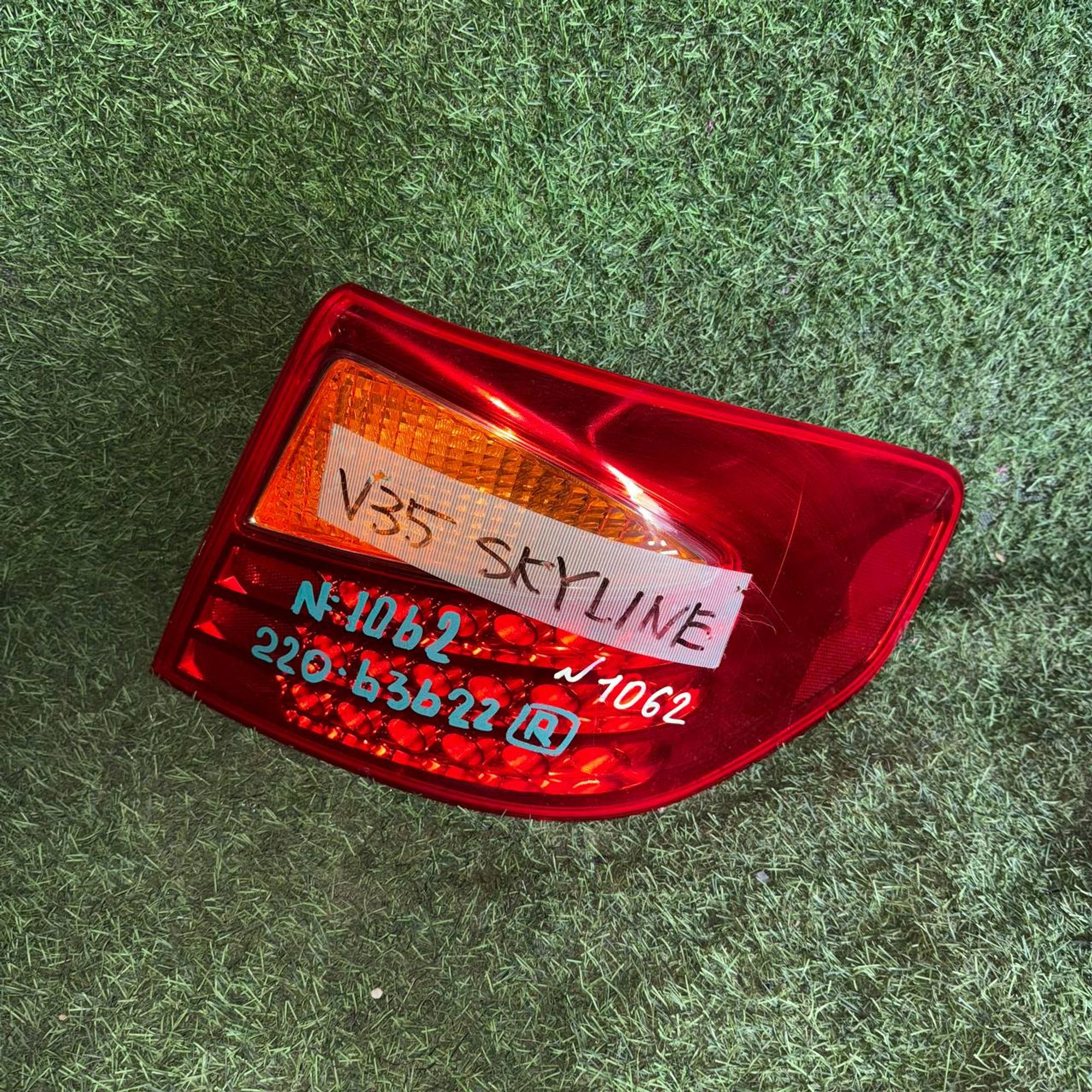 1062 Фонарь задний правый NISSAN SKYLINE V35, 1 рублей, Невинномысск