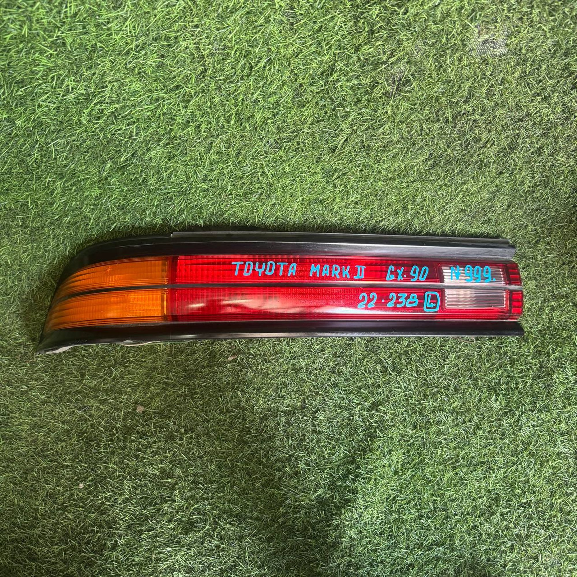 999 Фонарь задний левый TOYOTA MARK II GX90, 9500 рублей, Невинномысск