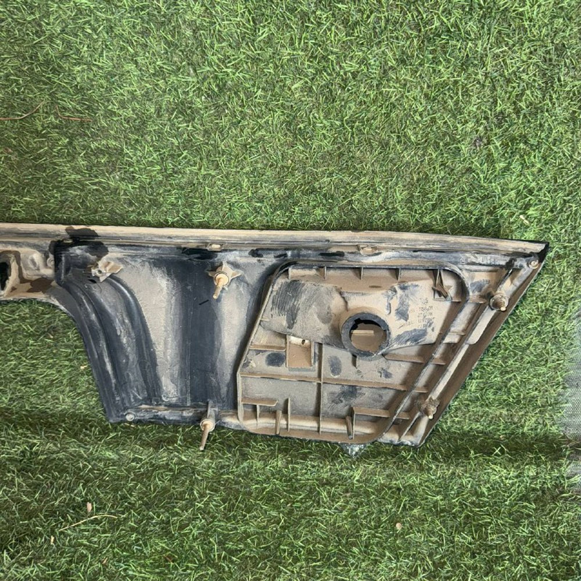 598 Вставка между фонарей Mazda Familia BHALP, 3000 рублей, Невинномысск