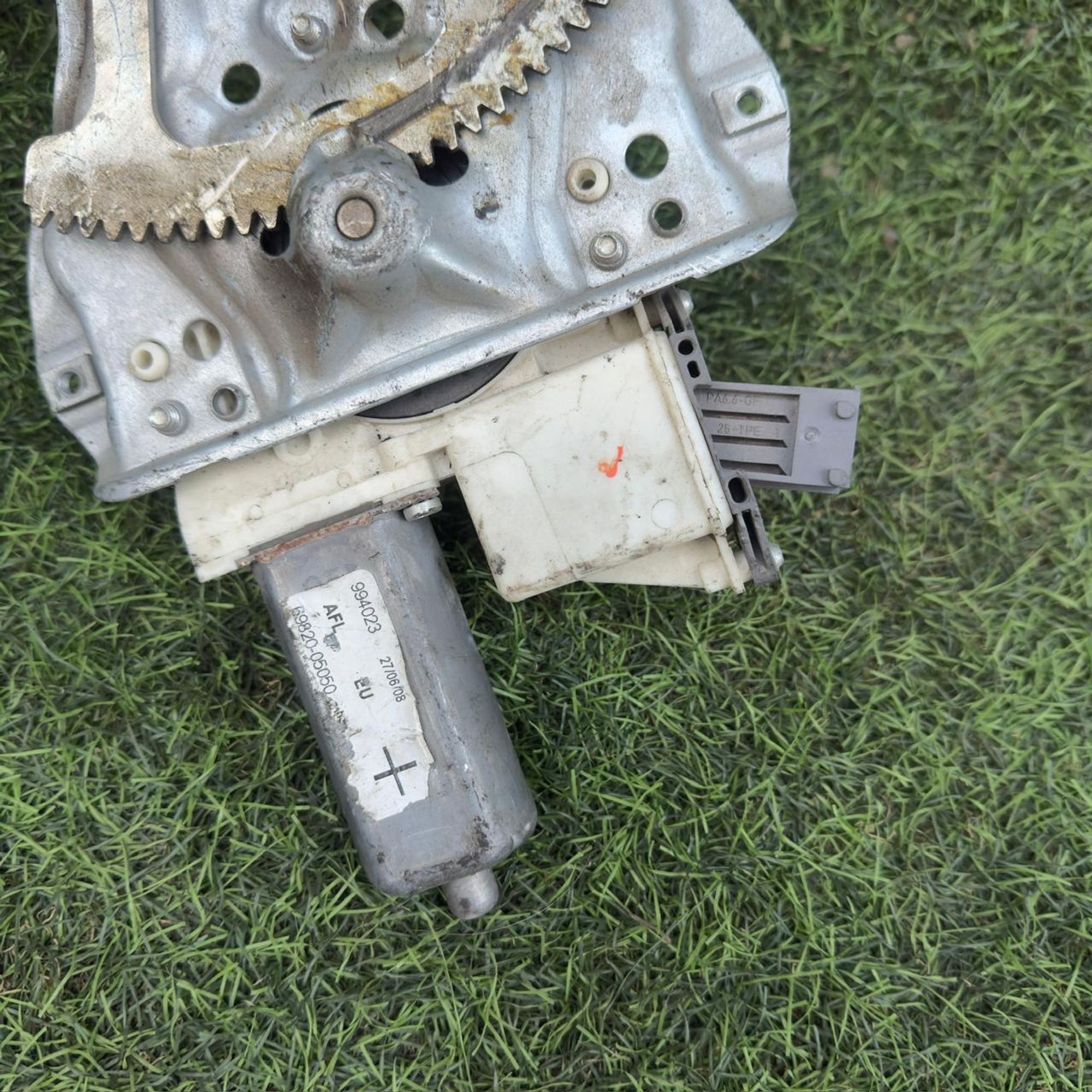 170 Стеклоподъемник передний левый TOYOTA AVENSIS AZT250, 9500 рублей, Невинномысск