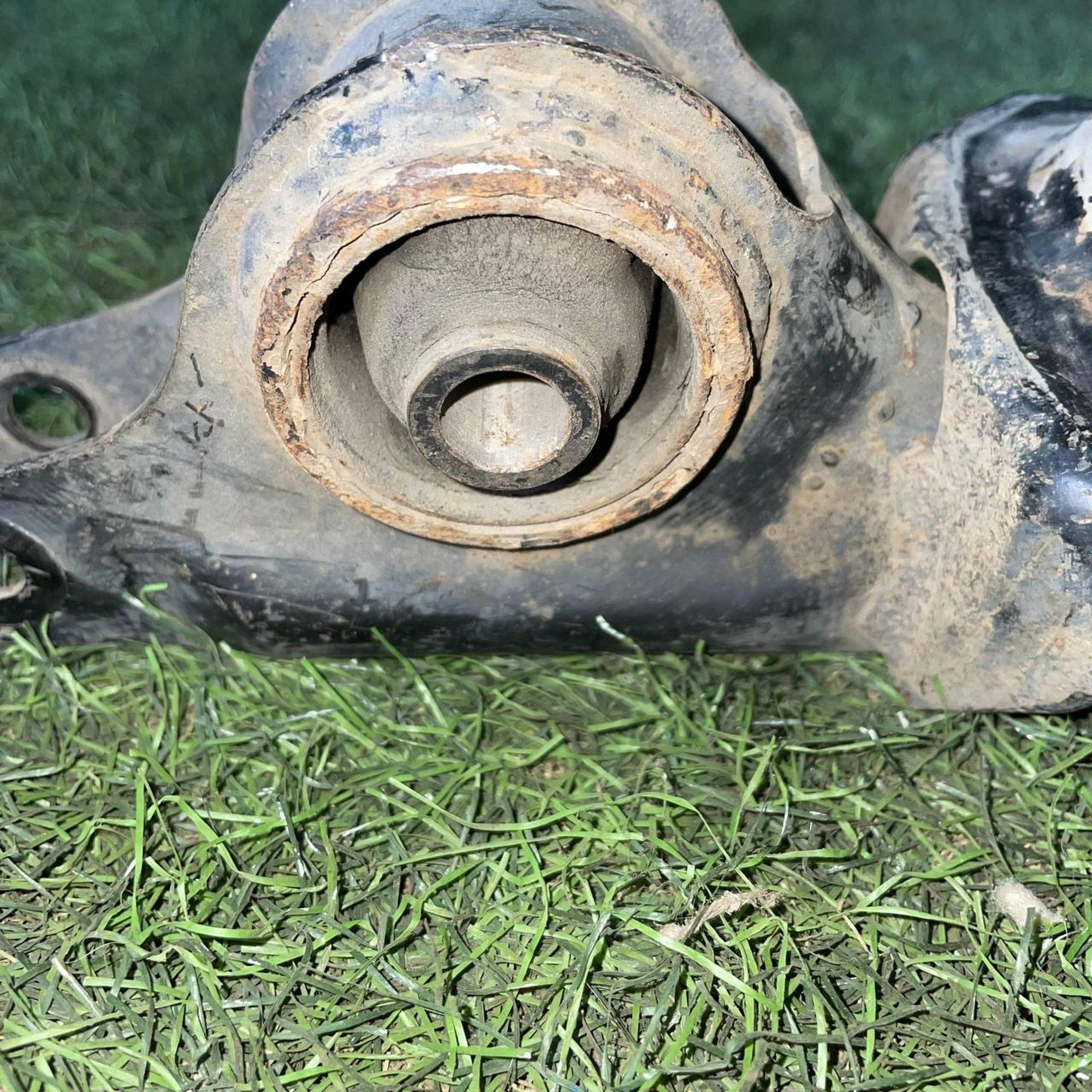 103 Рычаг задний левый нижний Toyota SR40, 2500 рублей, Невинномысск