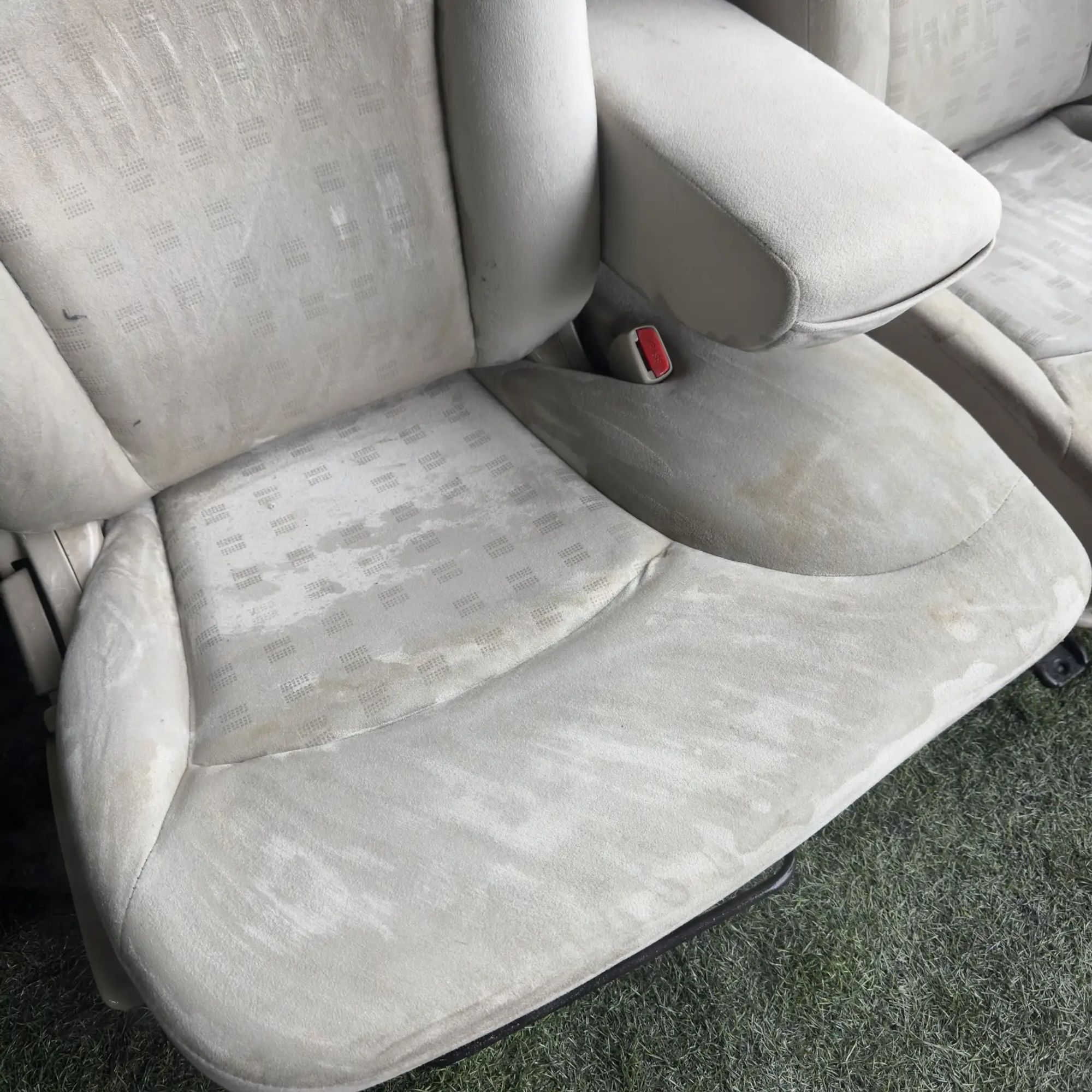 https://ycs.partsauto.market/partsauto-images/thmbs/userImages/772e461030aea93f4dbb6447c0f924d3/part/2eab1cc2-e6cd-468a-941d-632cfdc003de_1777965726615.jpg