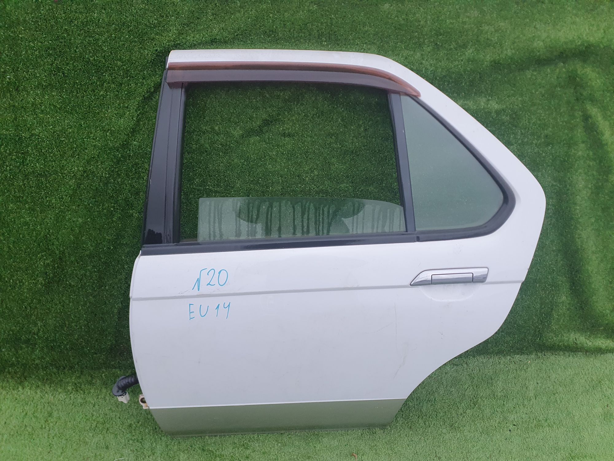 20 дверь B/L на NISSAN BLUEBIRD EU14, 7000 рублей, Невинномысск