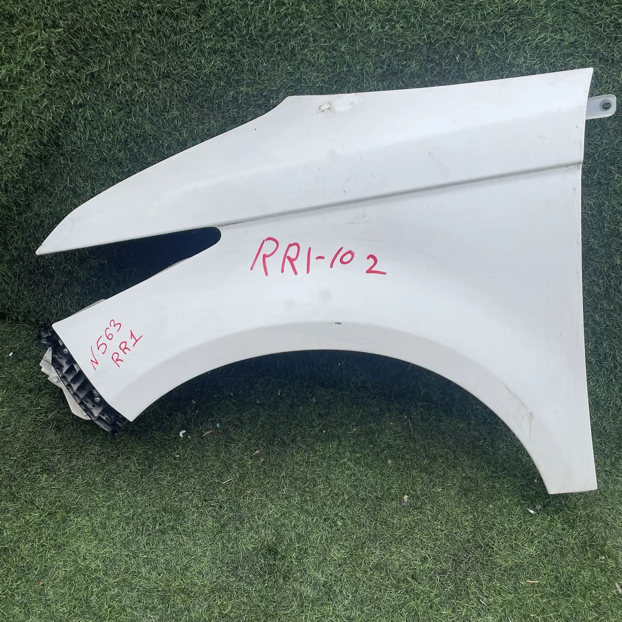 https://ycs.partsauto.market/partsauto-images/thmbs/userImages/772e461030aea93f4dbb6447c0f924d3/part/2f0593e1-4e39-4aa8-8ffb-9251c9be9640_1778847362643.jpg