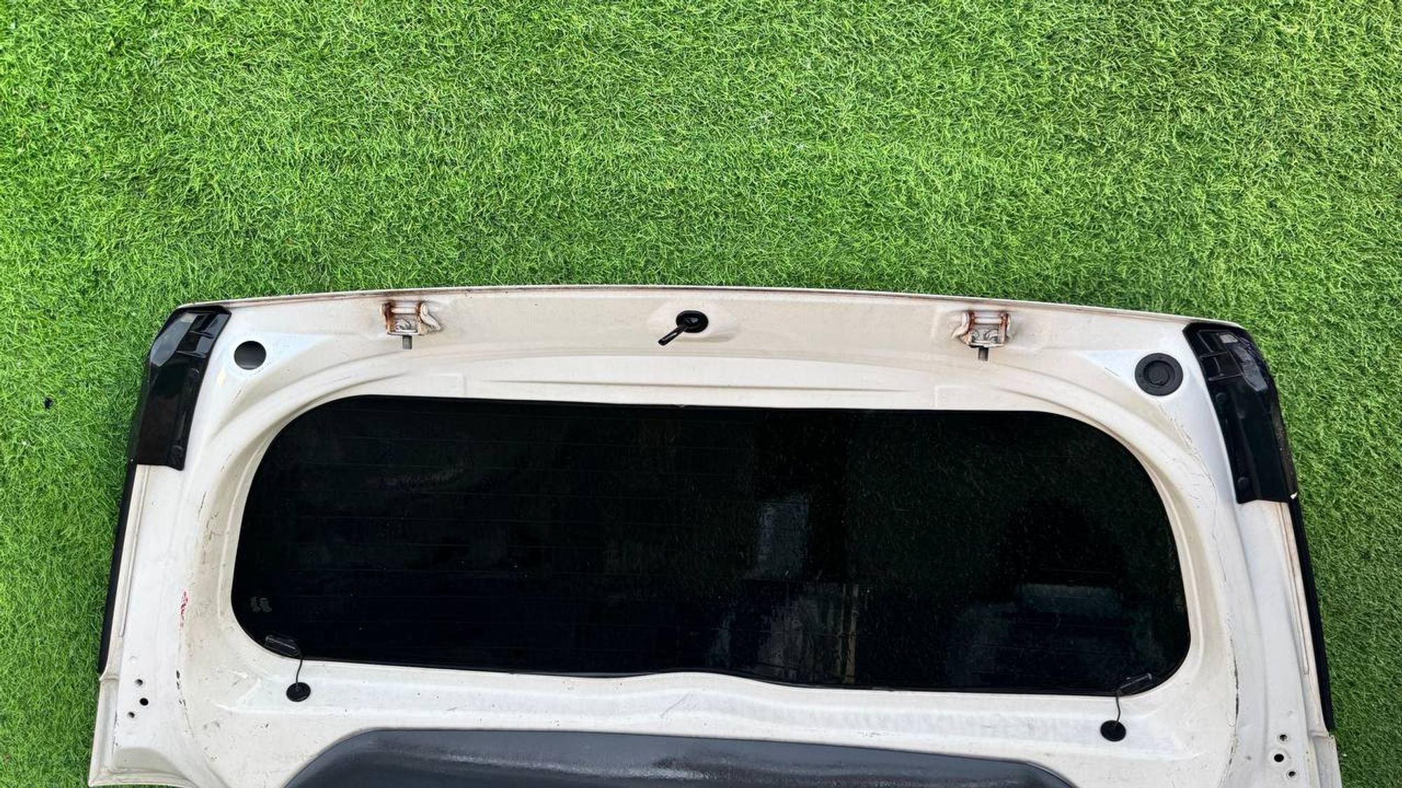 257 дверь багажника на TOYOTA IST NCP60, 12500 рублей, Невинномысск