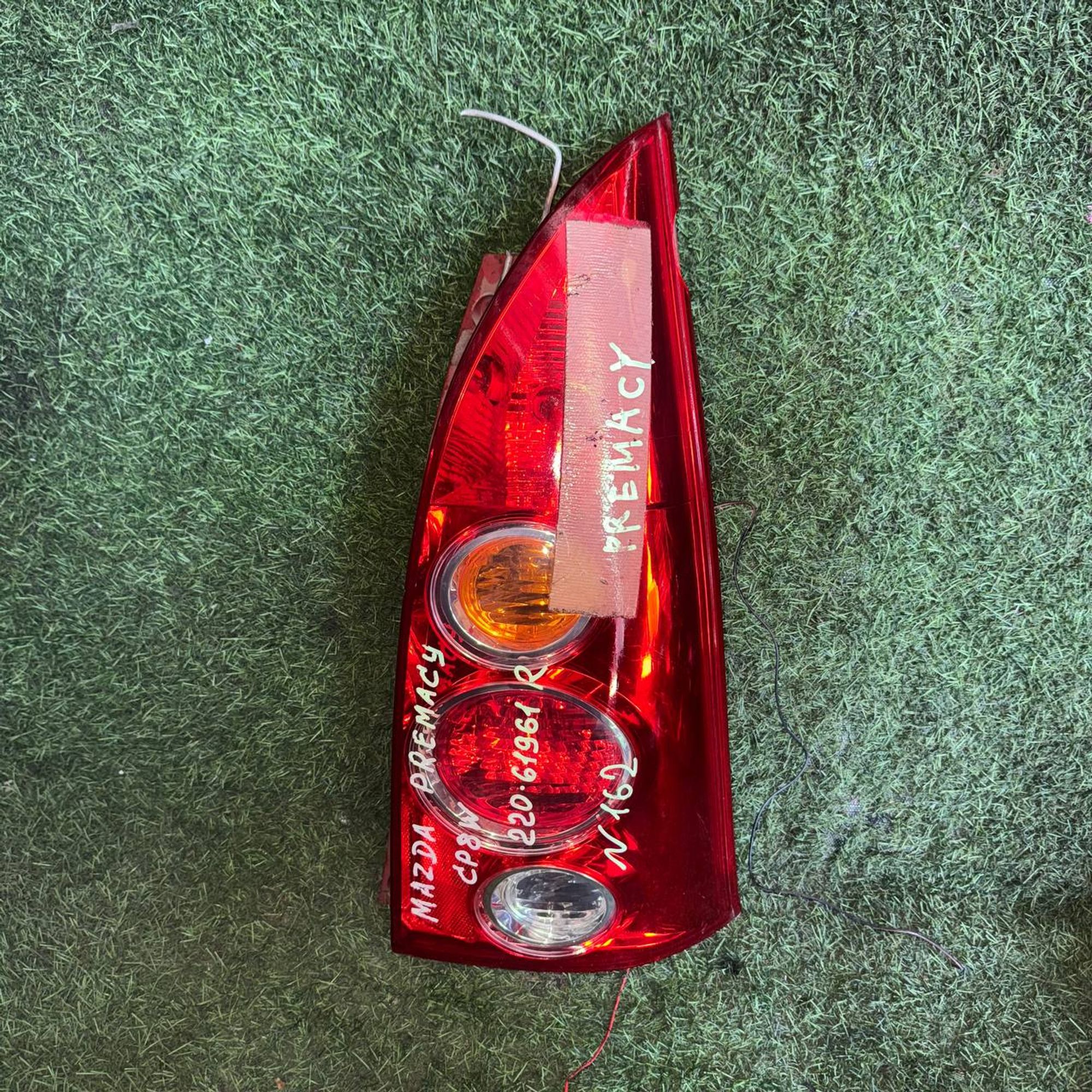 162 Фонарь задний правый MAZDA PREMACY CP8W, 3500 рублей, Невинномысск