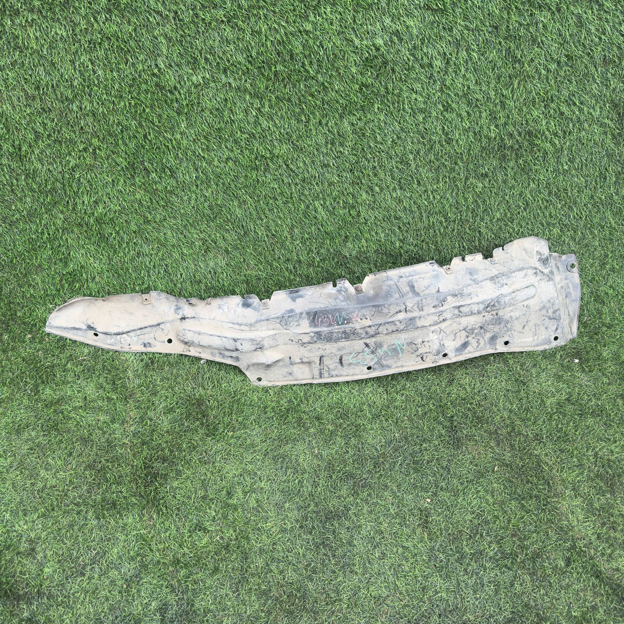 453 Подкрылок передний левый MITSUBISHI PAJERO V46W, 2500 рублей, Невинномысск