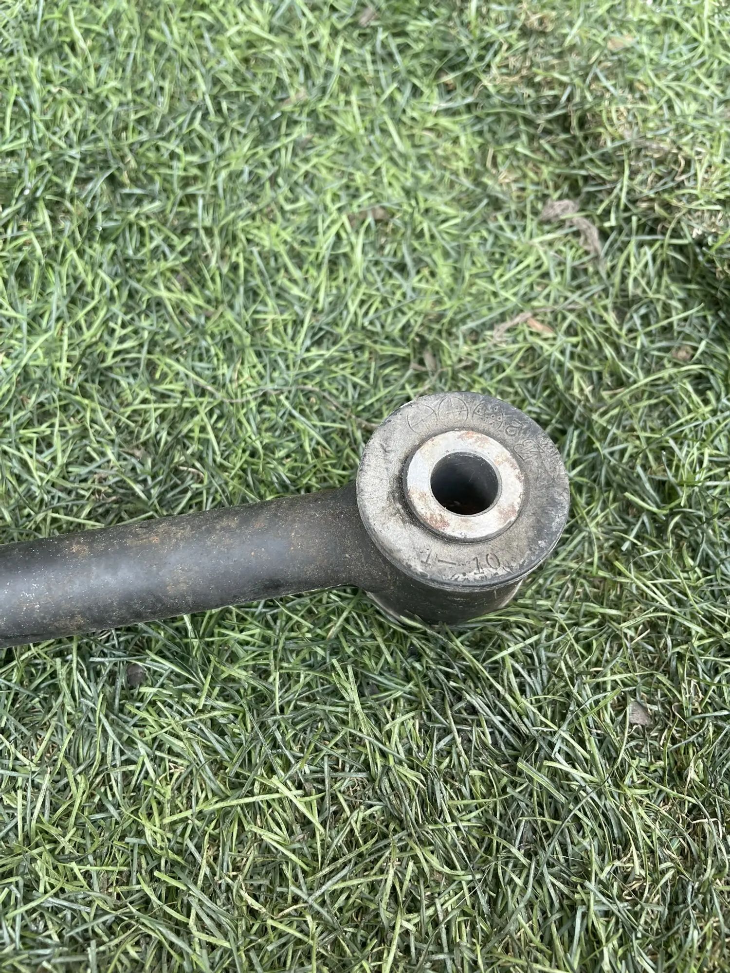https://ycs.partsauto.market/partsauto-images/thmbs/userImages/772e461030aea93f4dbb6447c0f924d3/part/2fb64d49-7fec-4d00-8a35-9b9c9903299d_1776492489050.jpg