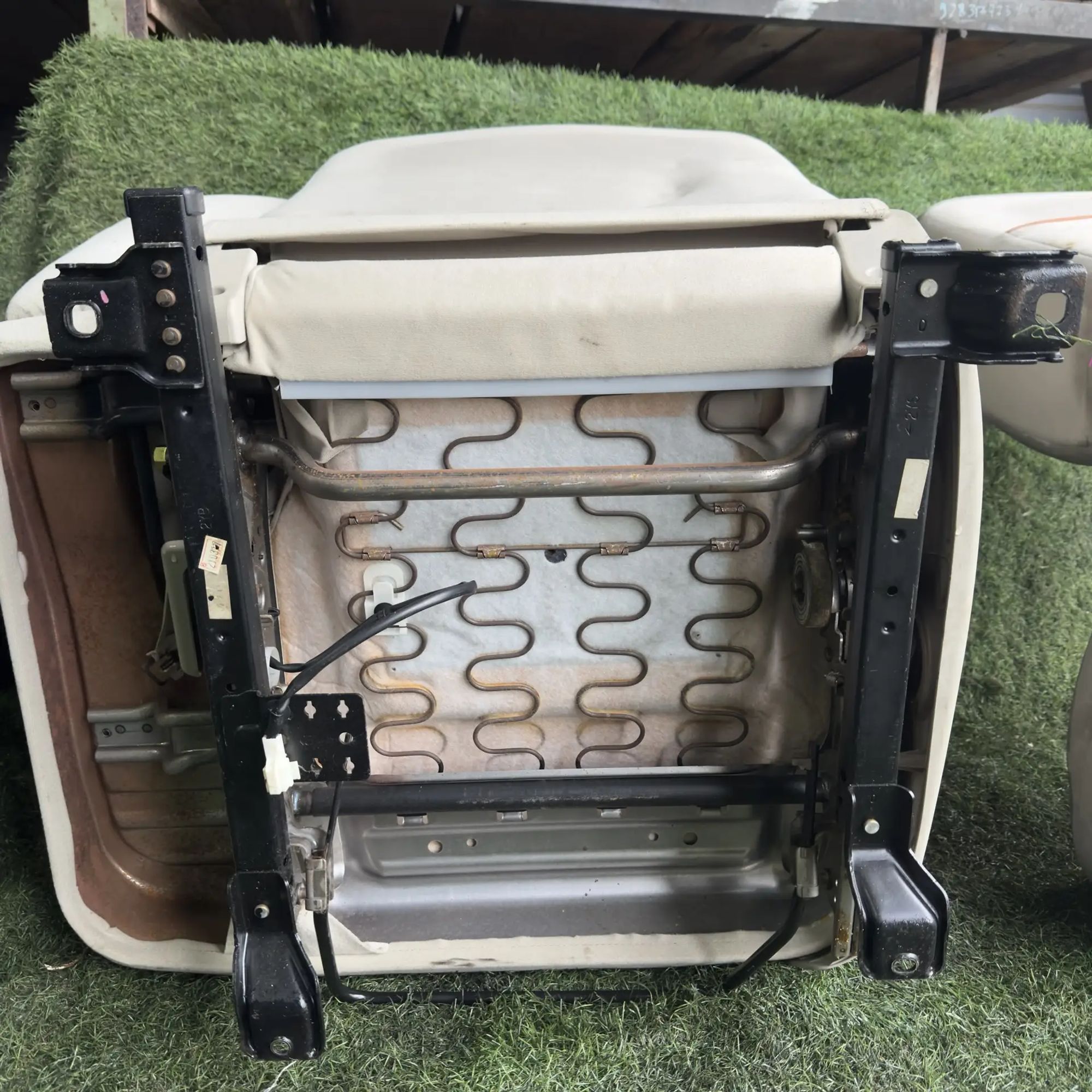 https://ycs.partsauto.market/partsauto-images/thmbs/userImages/772e461030aea93f4dbb6447c0f924d3/part/30390e07-f11a-4ed7-afe7-156ff98231ba_1777965727885.jpg