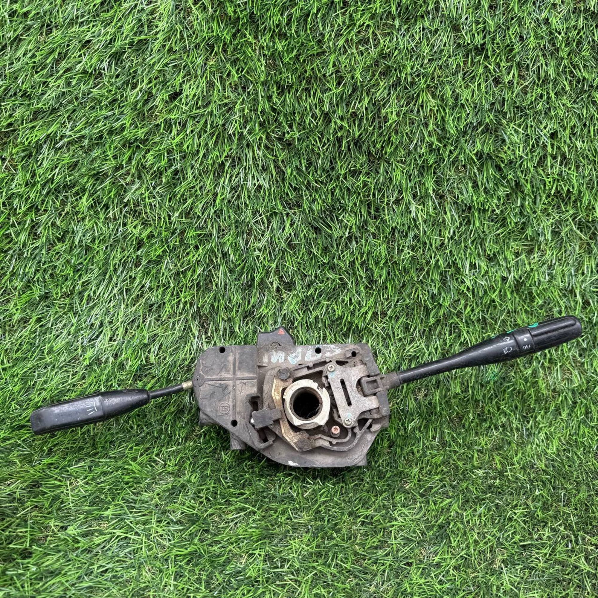 339 Подрулевой переключатель дворников и света Toyota Sprinter, 3500 рублей, Невинномысск