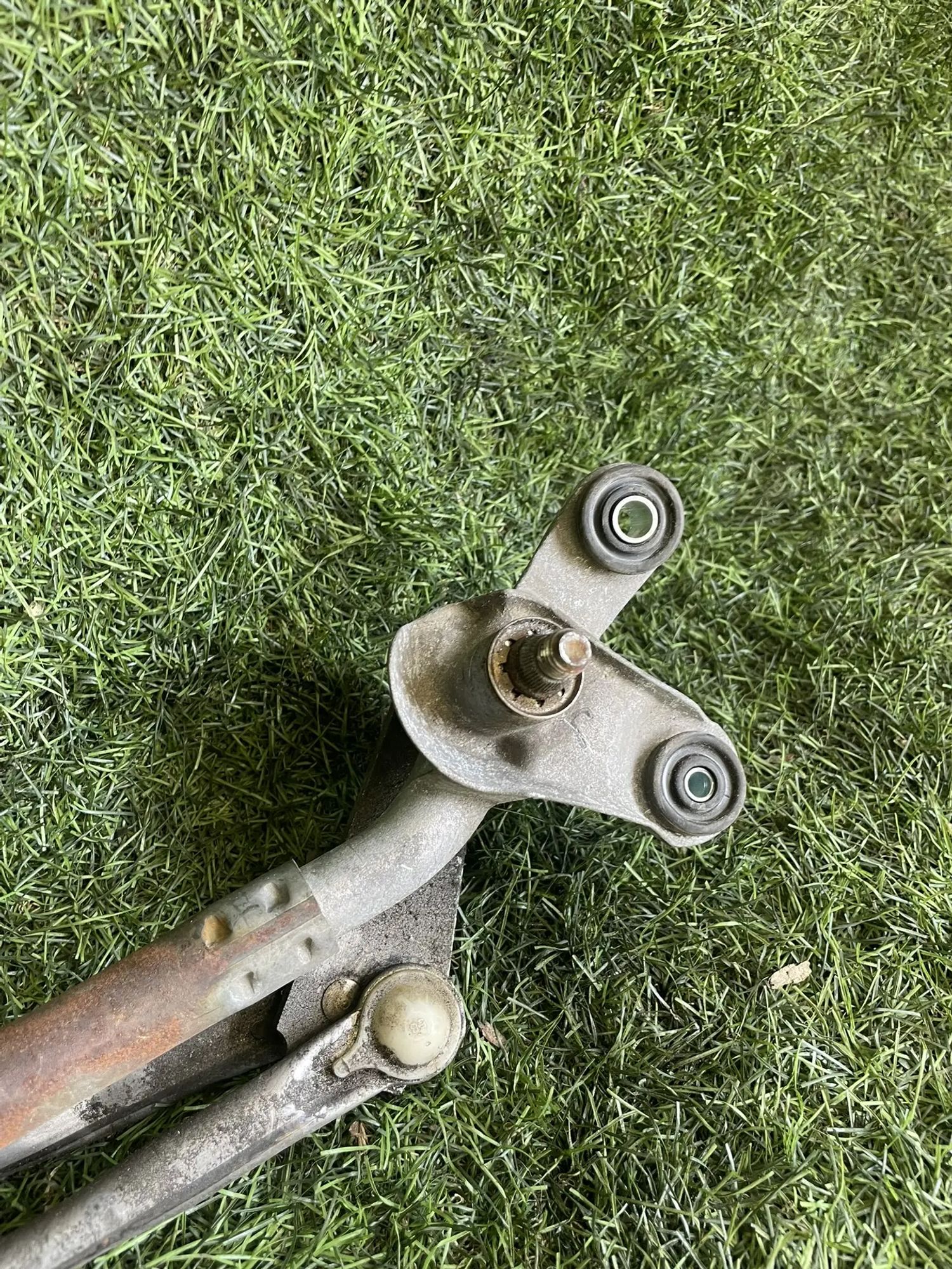 https://ycs.partsauto.market/partsauto-images/thmbs/userImages/772e461030aea93f4dbb6447c0f924d3/part/30a6c0fe-8b58-46a2-9132-910ba821f0c1_1775654855408.jpg