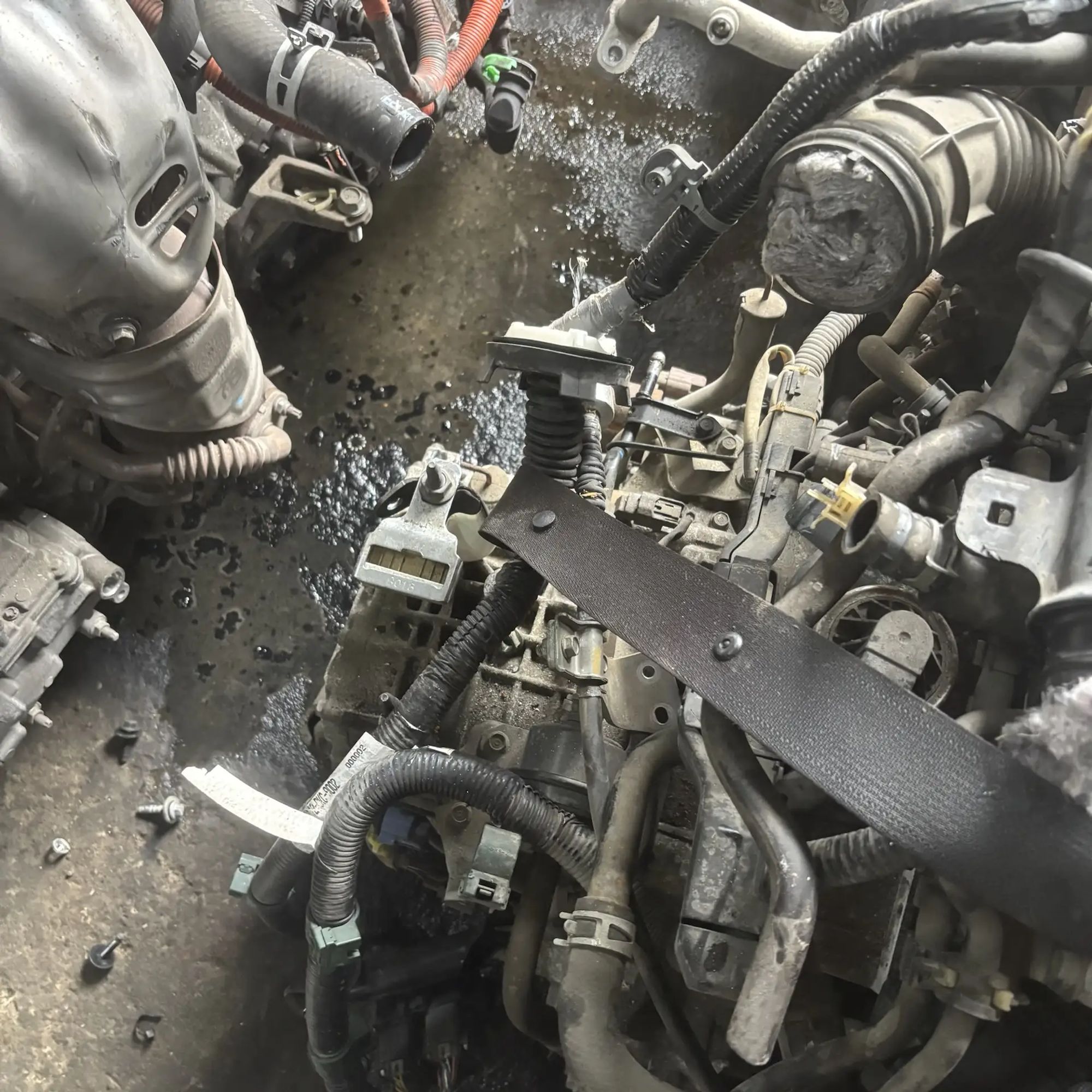 https://ycs.partsauto.market/partsauto-images/thmbs/userImages/772e461030aea93f4dbb6447c0f924d3/part/30c9b71d-fcc6-4d98-b1c0-b4485fad9f71_1778836459807.jpg