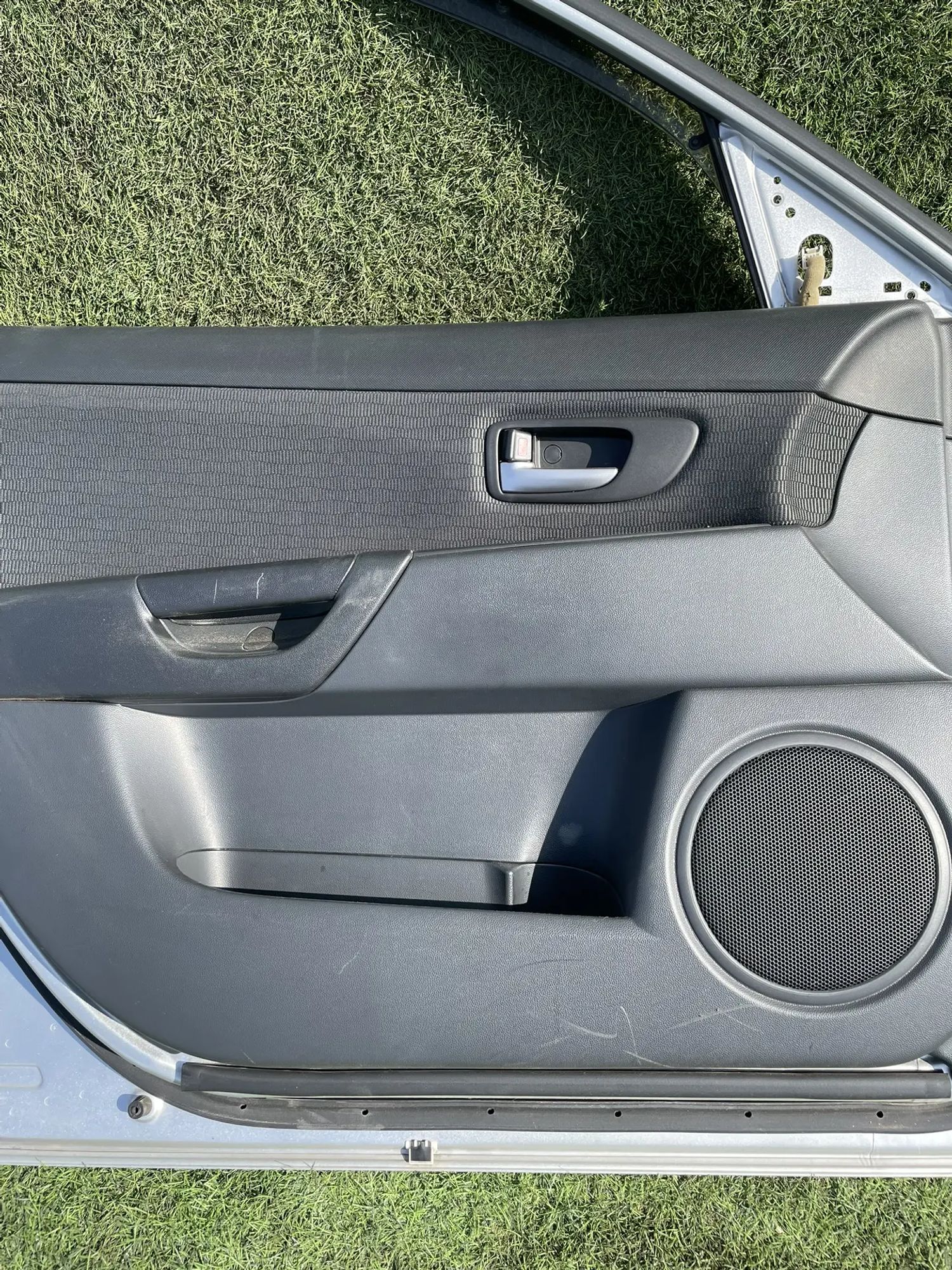 4037 Дверь передняя левая Mazda Axela BK5P ZY 2006, 13500 рублей, Невинномысск