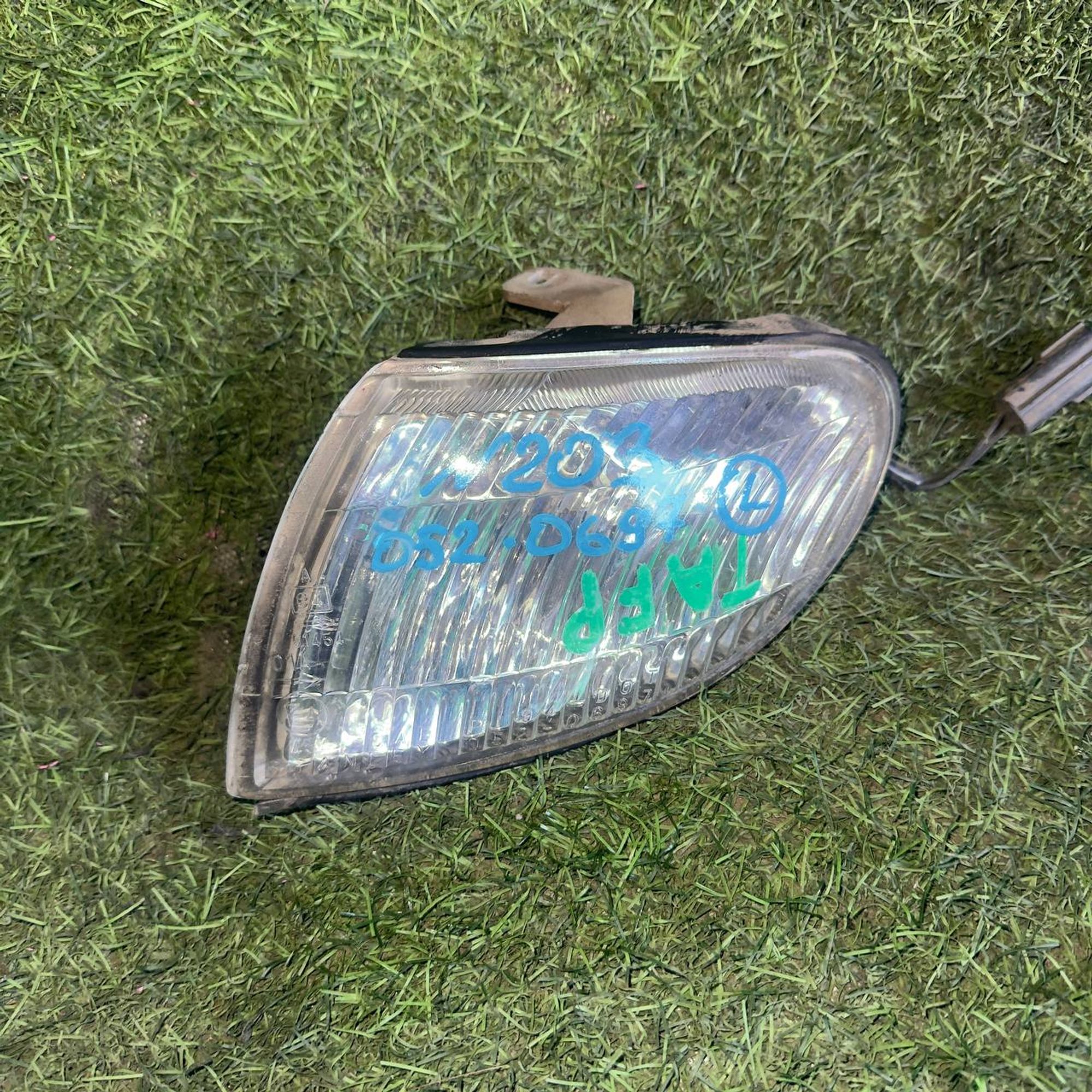 203 Фонарь габаритный левый Mazda Millenia TAFP, 3000 рублей, Невинномысск