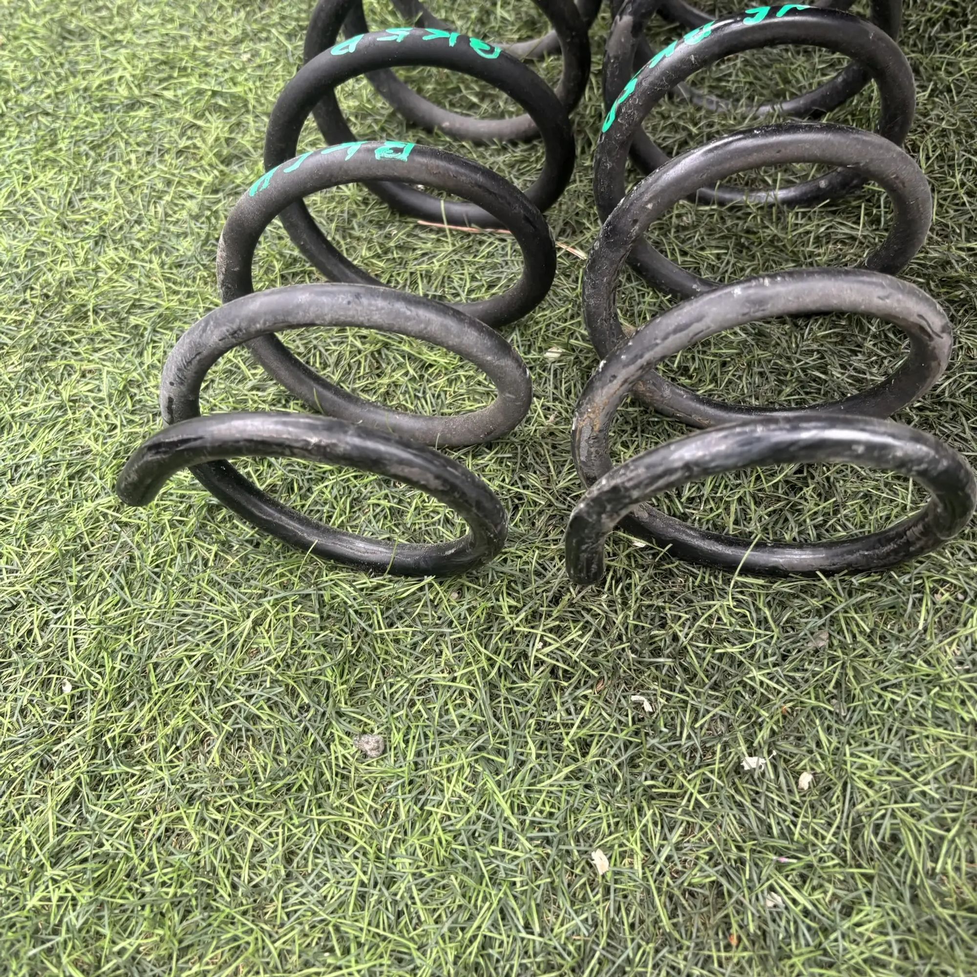 https://ycs.partsauto.market/partsauto-images/thmbs/userImages/772e461030aea93f4dbb6447c0f924d3/part/311a1267-8893-418d-8a52-a496dfc0bfb8_1777030817817.jpg