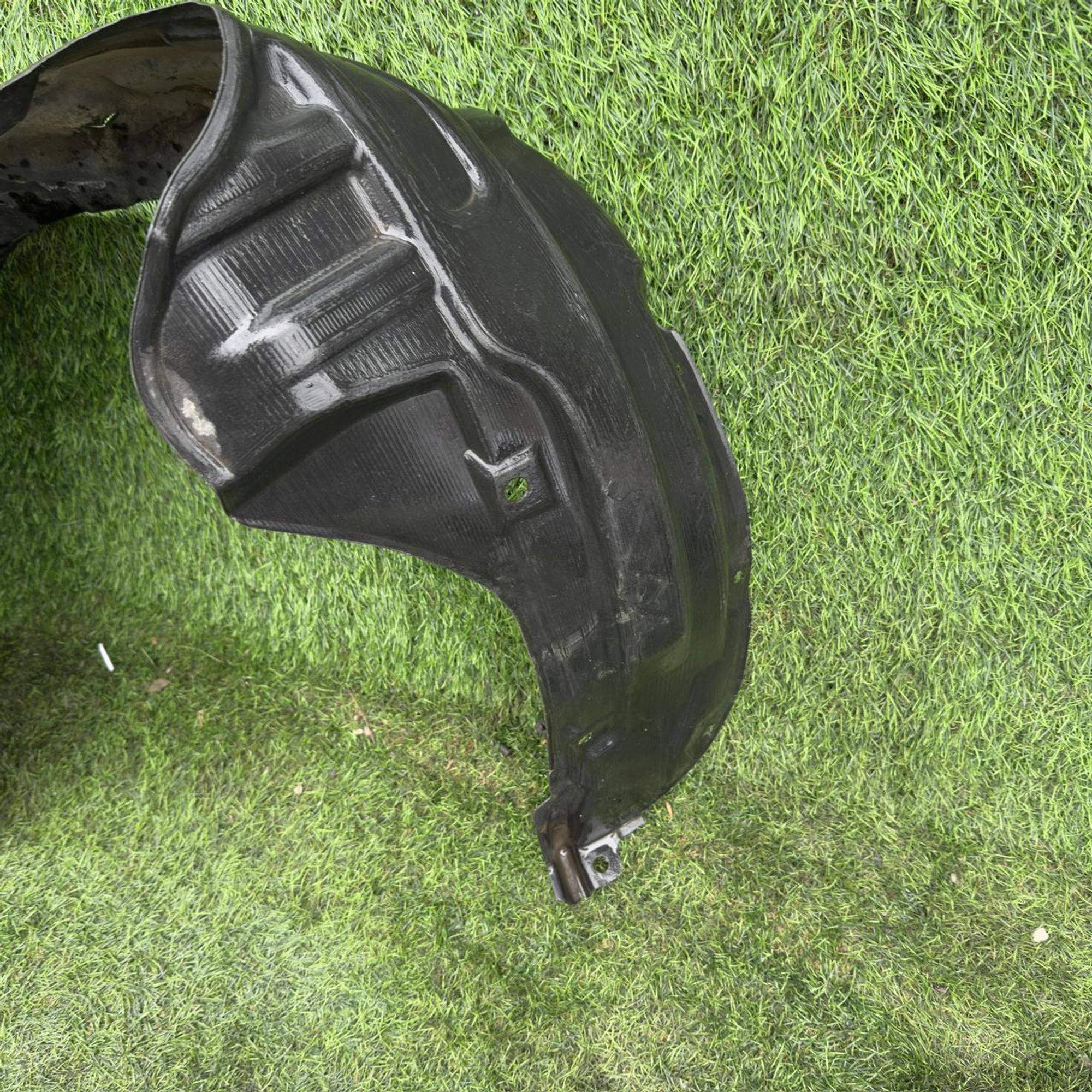 587 Подкрылок передний правый Toyota Sienta NCP81, 2500 рублей, Невинномысск