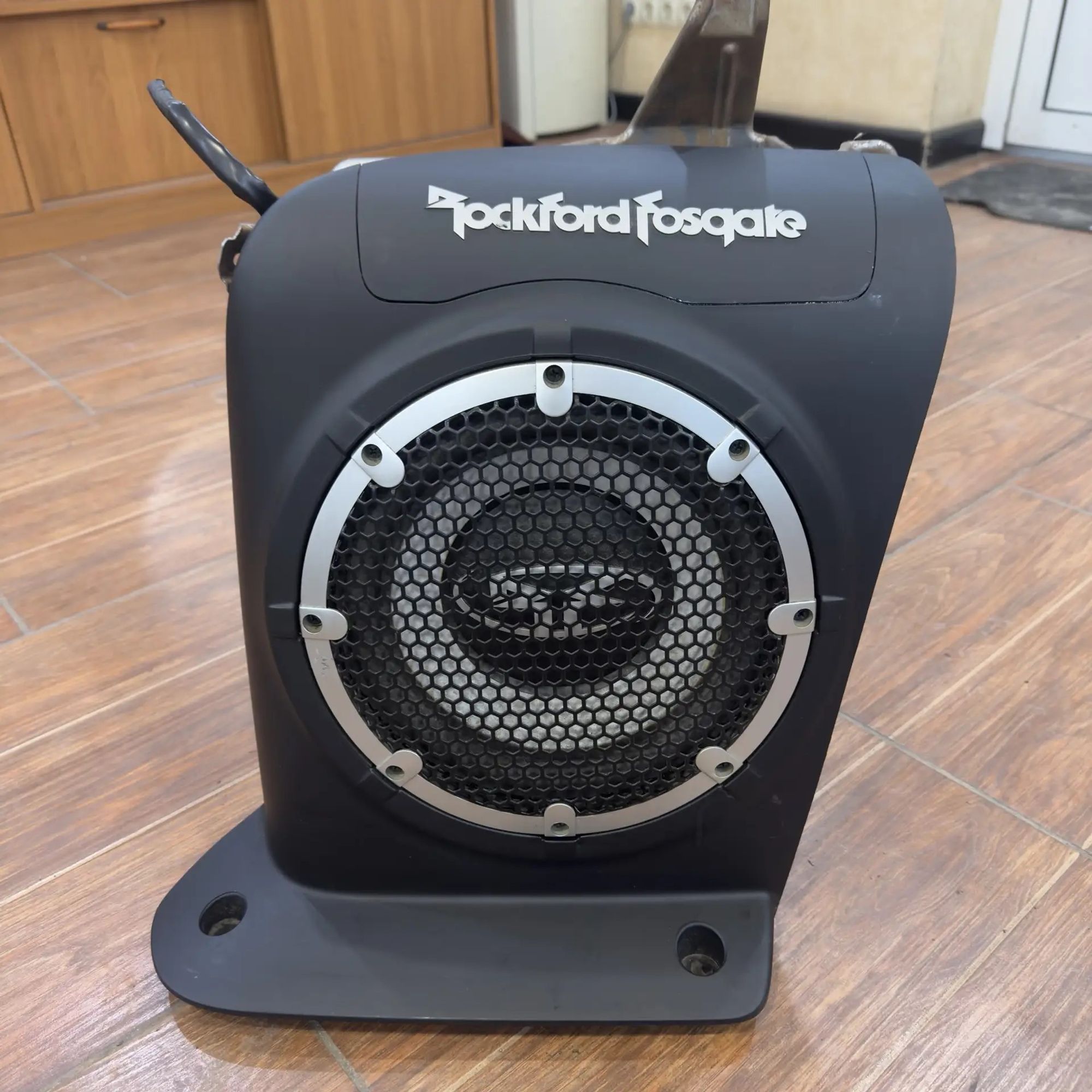 https://ycs.partsauto.market/partsauto-images/thmbs/userImages/772e461030aea93f4dbb6447c0f924d3/part/31324e4b-4e24-43a9-88fe-554315ecf392_1779201411496.jpg