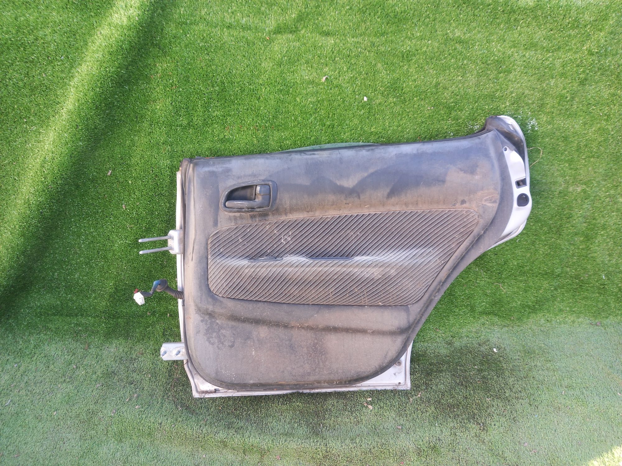 1221 Дверь задняя правая Toyota Corolla Levin AE101, 7000 рублей, Невинномысск