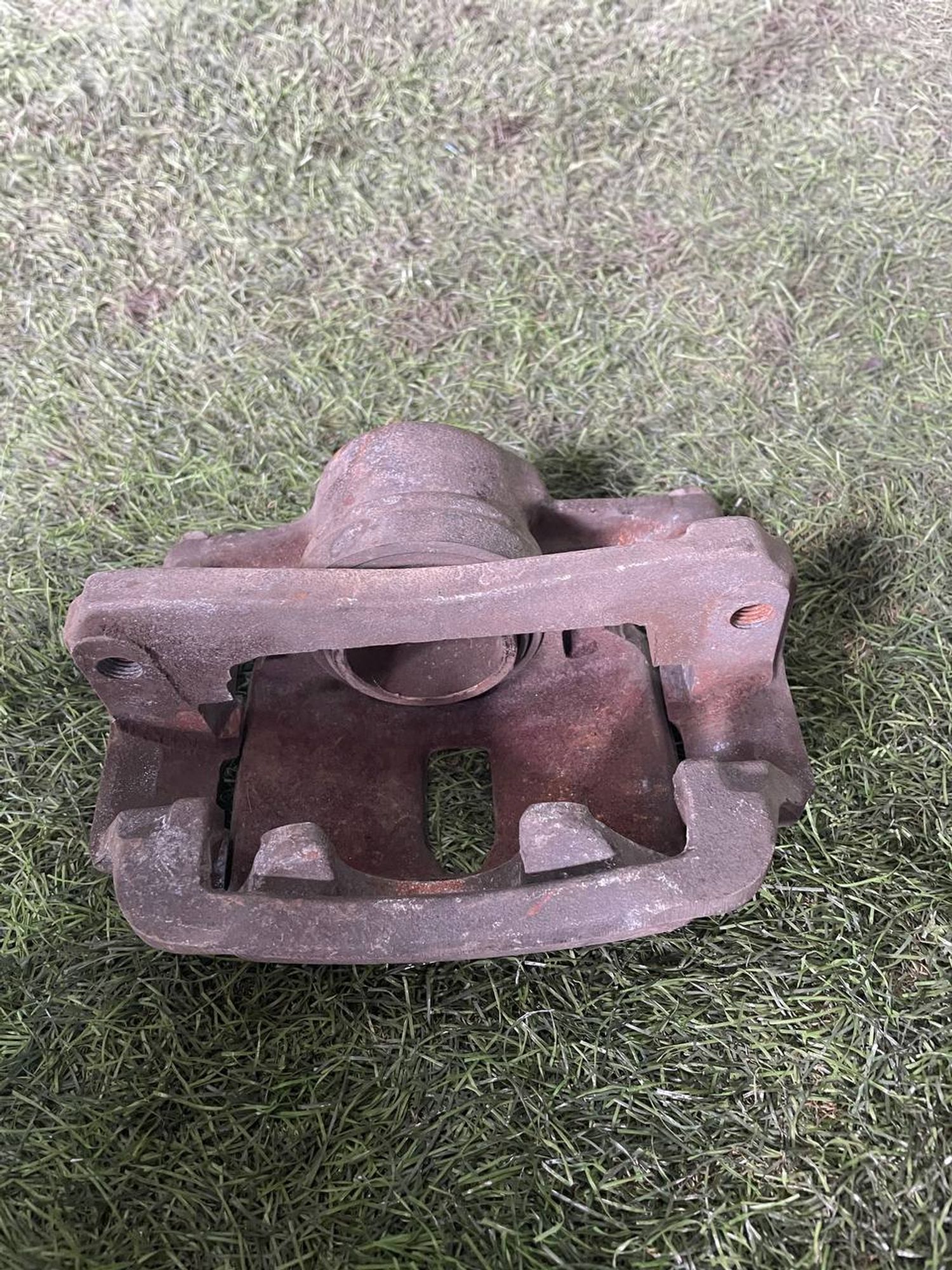 201 Суппорт тормозной передний правый TOYOTA ST200, 3000 рублей, Невинномысск