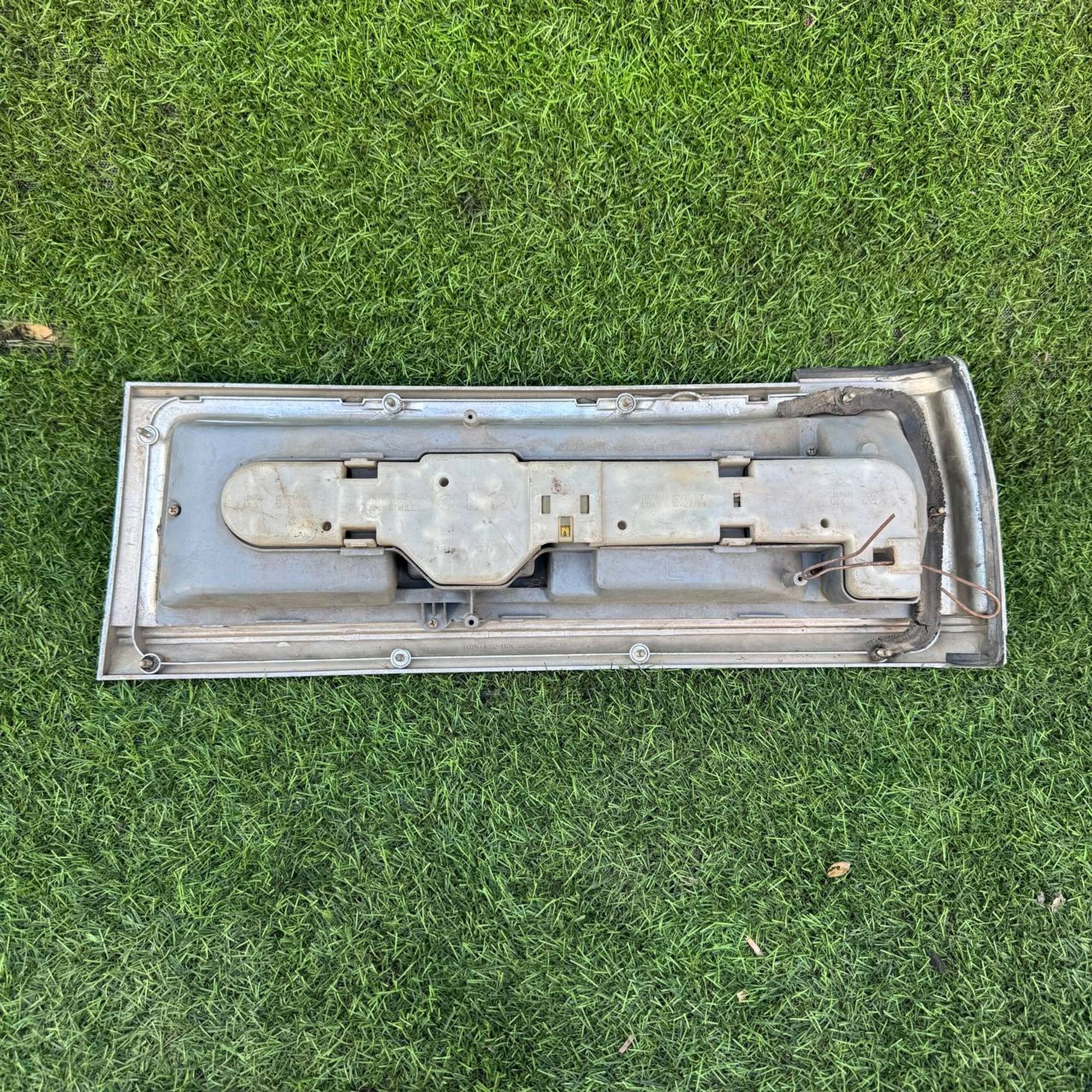 880 Фонарь задний левый TOYOTA MARK II GX61, 3500 рублей, Невинномысск