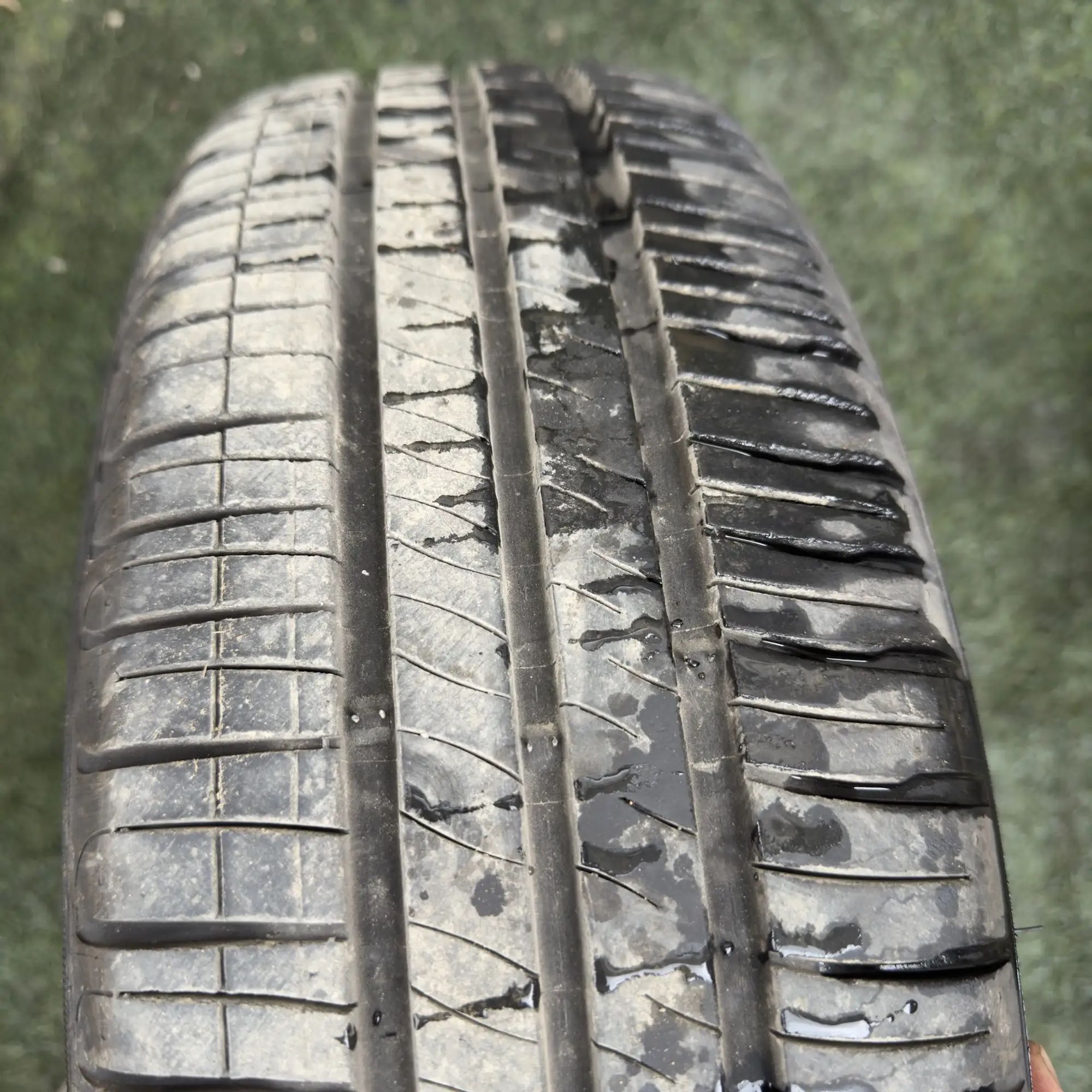 https://ycs.partsauto.market/partsauto-images/thmbs/userImages/772e461030aea93f4dbb6447c0f924d3/part/31f4c799-2027-4f35-82fc-a01842b1b875_1778048562012.jpg