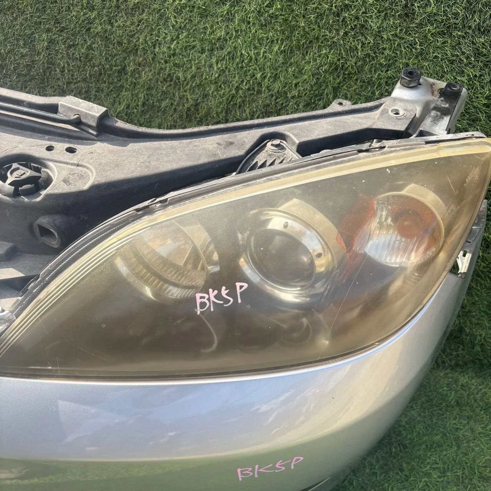 219 Усилитель бампера передний Mazda Axela BK5P ZY 2006 ХЭТЧ, 13500 рублей, Невинномысск