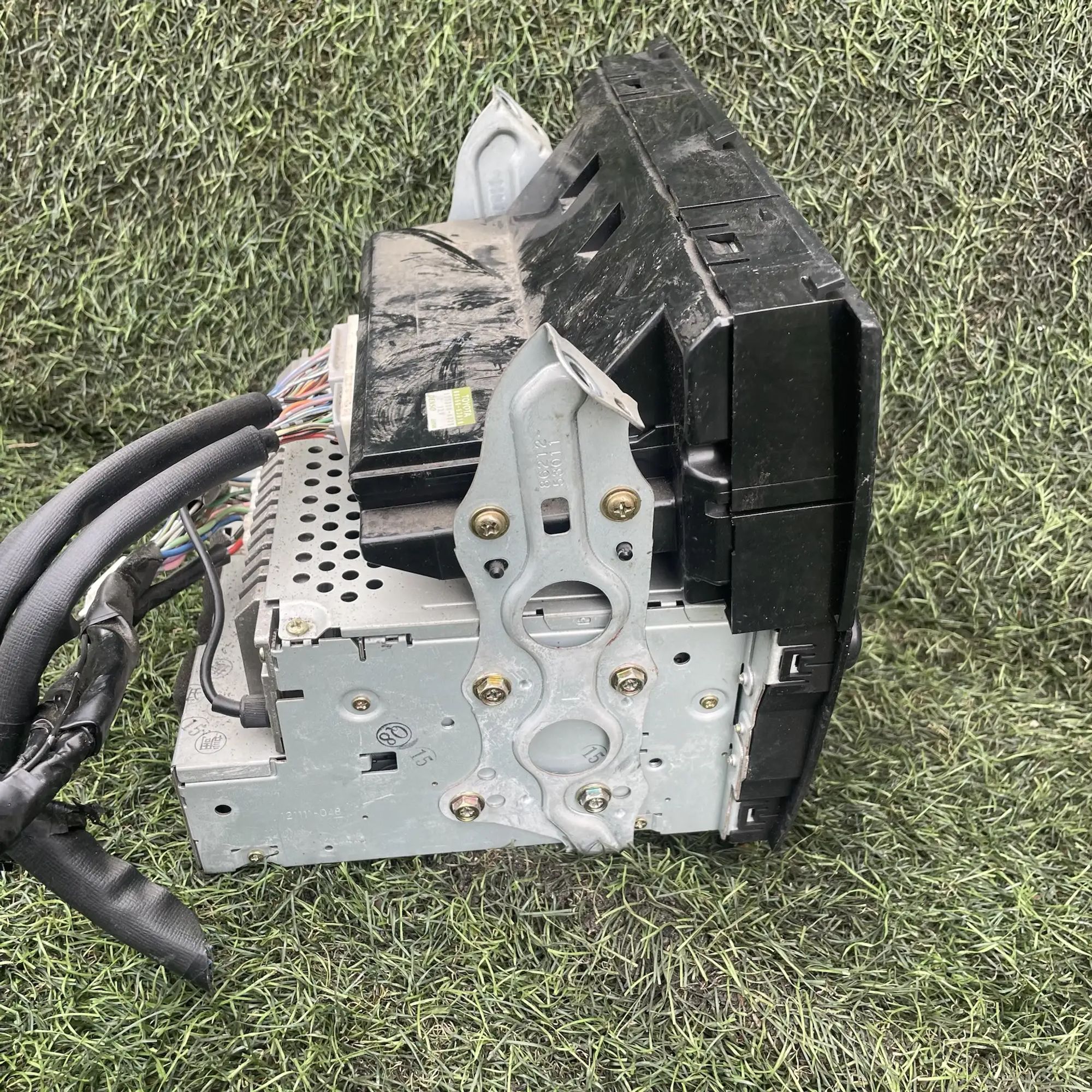 https://ycs.partsauto.market/partsauto-images/thmbs/userImages/772e461030aea93f4dbb6447c0f924d3/part/3244f246-0240-44c0-8a8d-07f05a6f9eb8_1778922292986.jpg