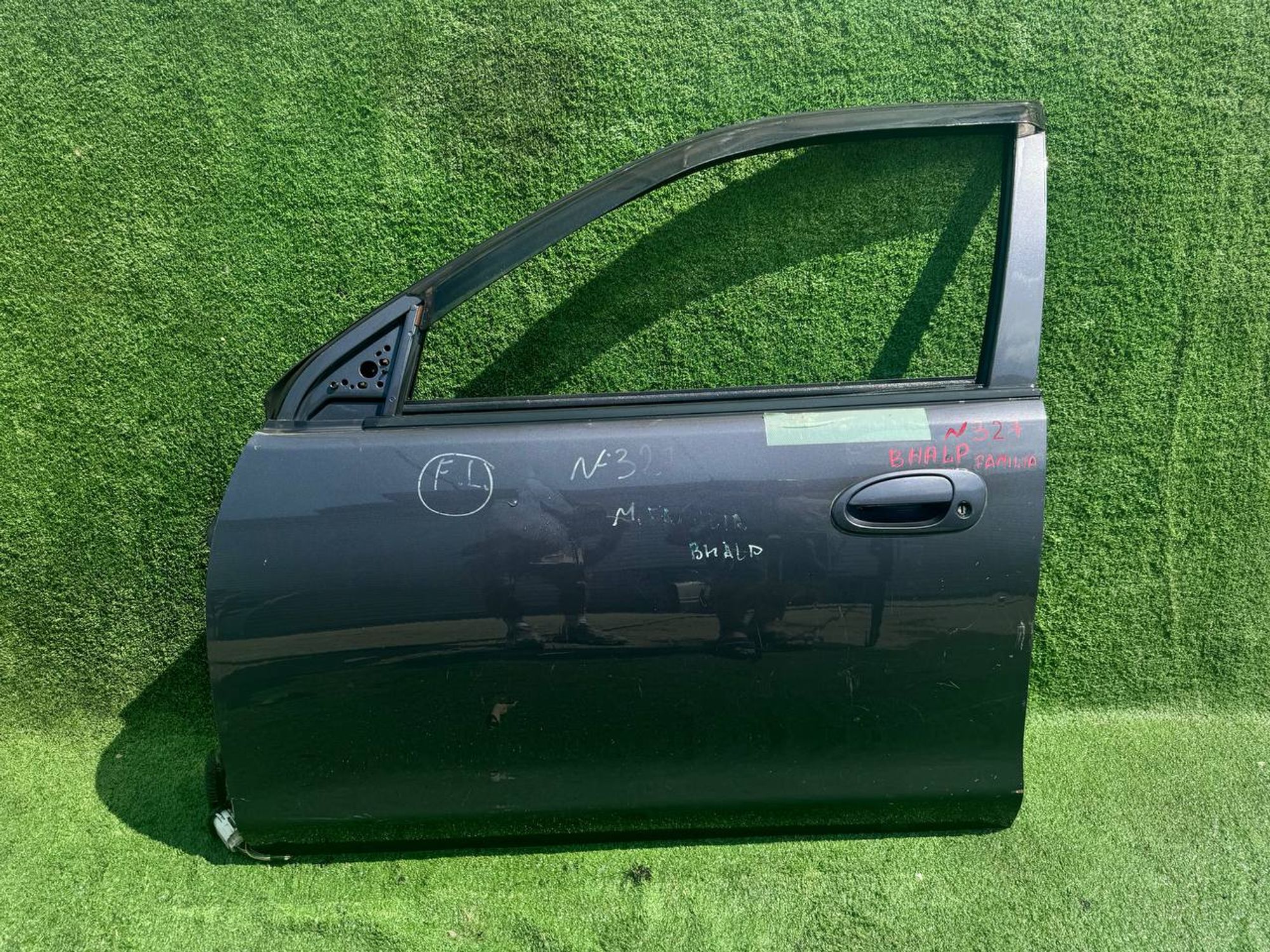 327 дверь на MAZDA FAMILIA BHALP, 3500 рублей, Невинномысск