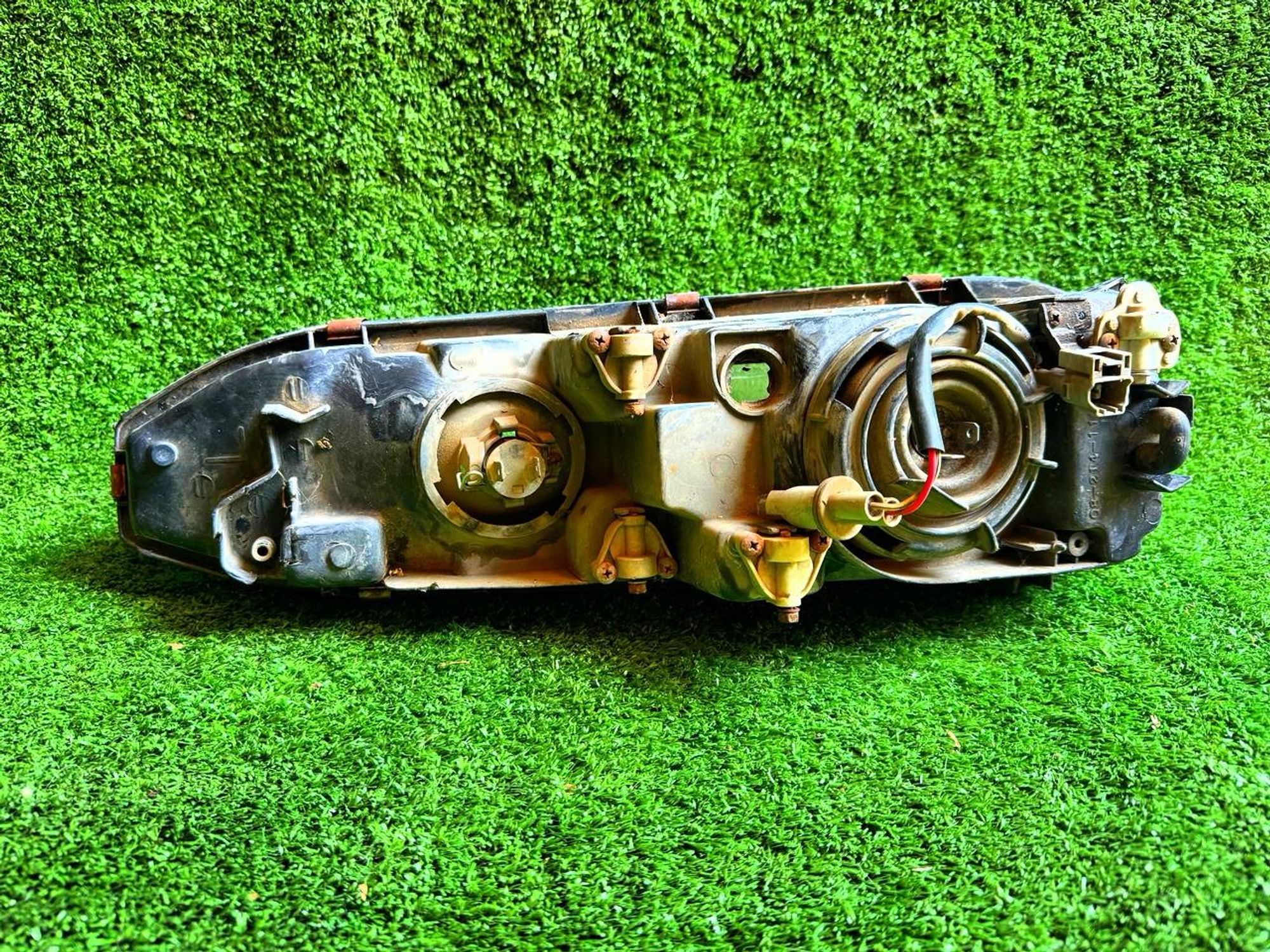 1095 фара на MITSUBISHI GALANT E55A 4G63, 3500 рублей, Невинномысск