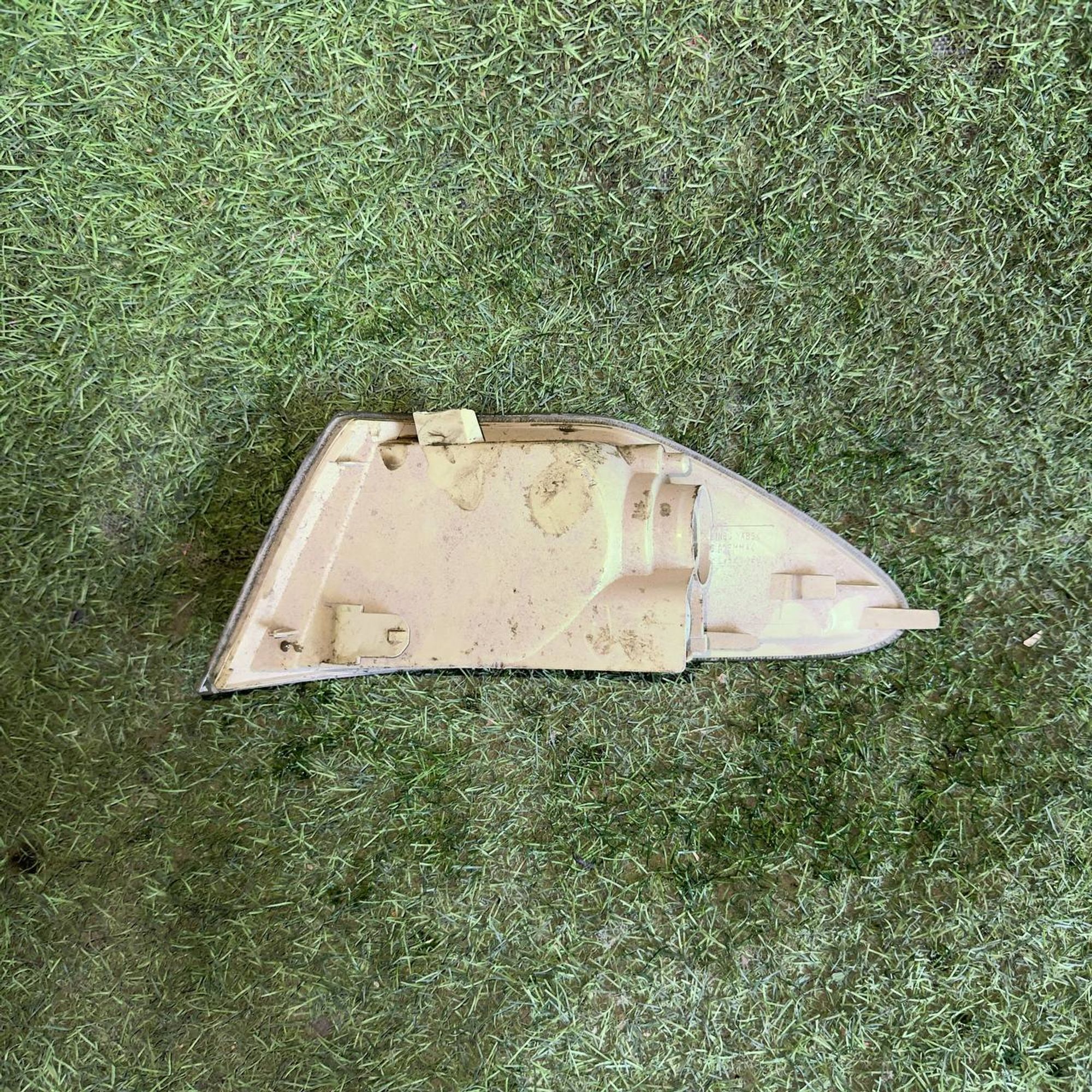 1009 Фонарь габаритный правый TOYOTA SURF LN130, 3500 рублей, Невинномысск