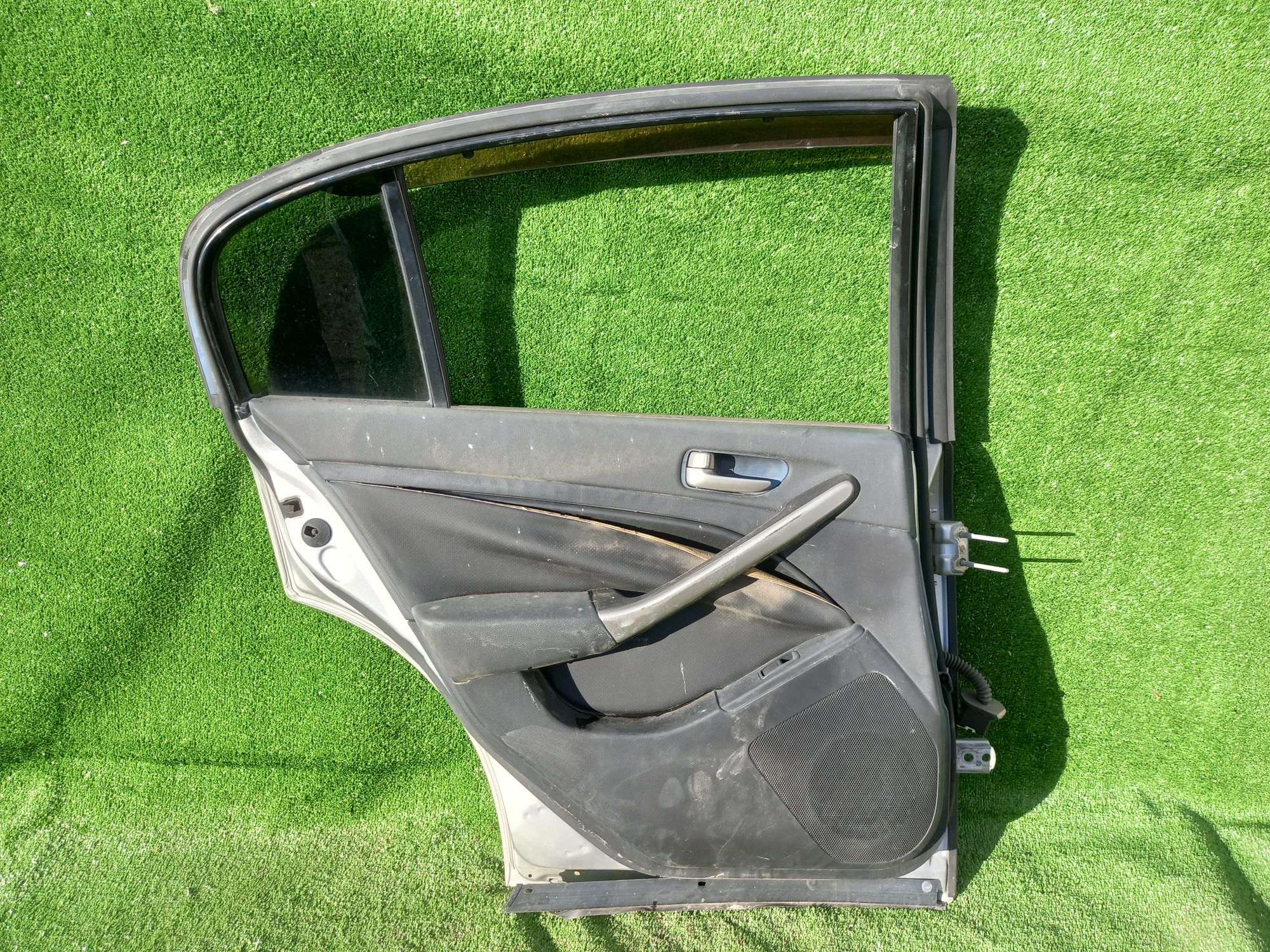 1065 дверь на NISSAN SKYLINE V35, 14500 рублей, Невинномысск