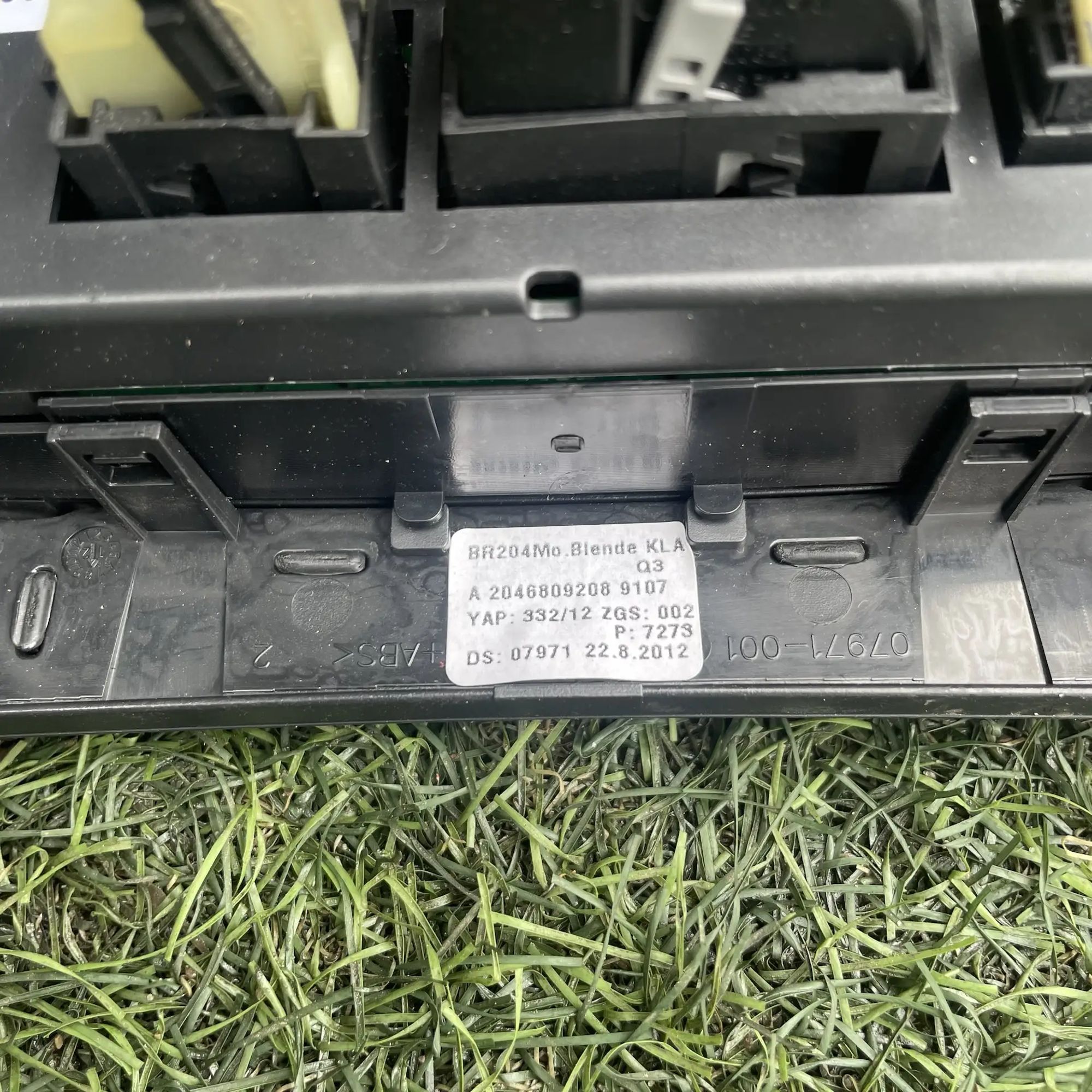 https://ycs.partsauto.market/partsauto-images/thmbs/userImages/772e461030aea93f4dbb6447c0f924d3/part/33ebe0f9-b7c1-491c-808a-4c28c624e179_1778923565025.jpg