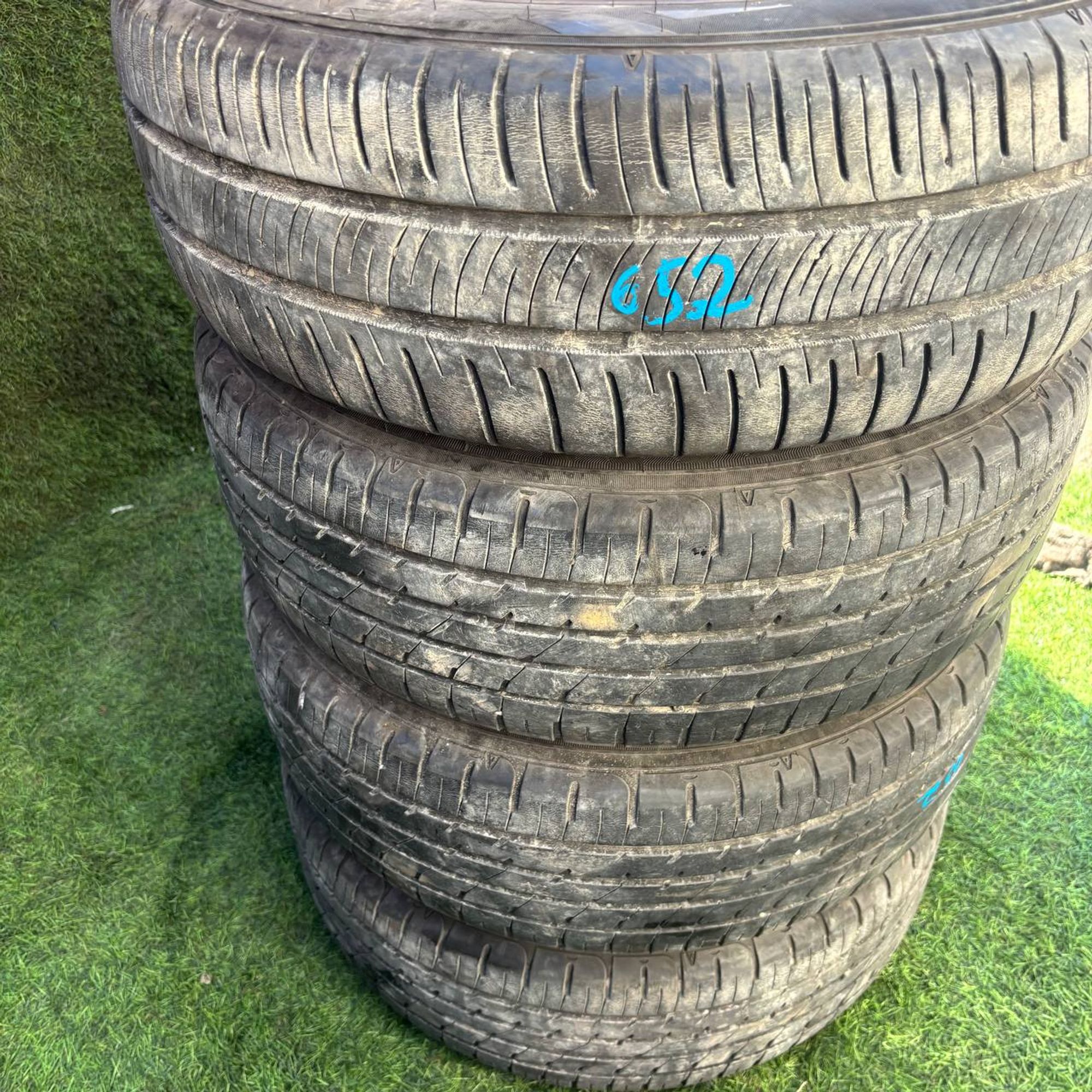 652 Шины Dunlop Enasave RV504 205/60 R16 2019 год, 5000 рублей, Невинномысск