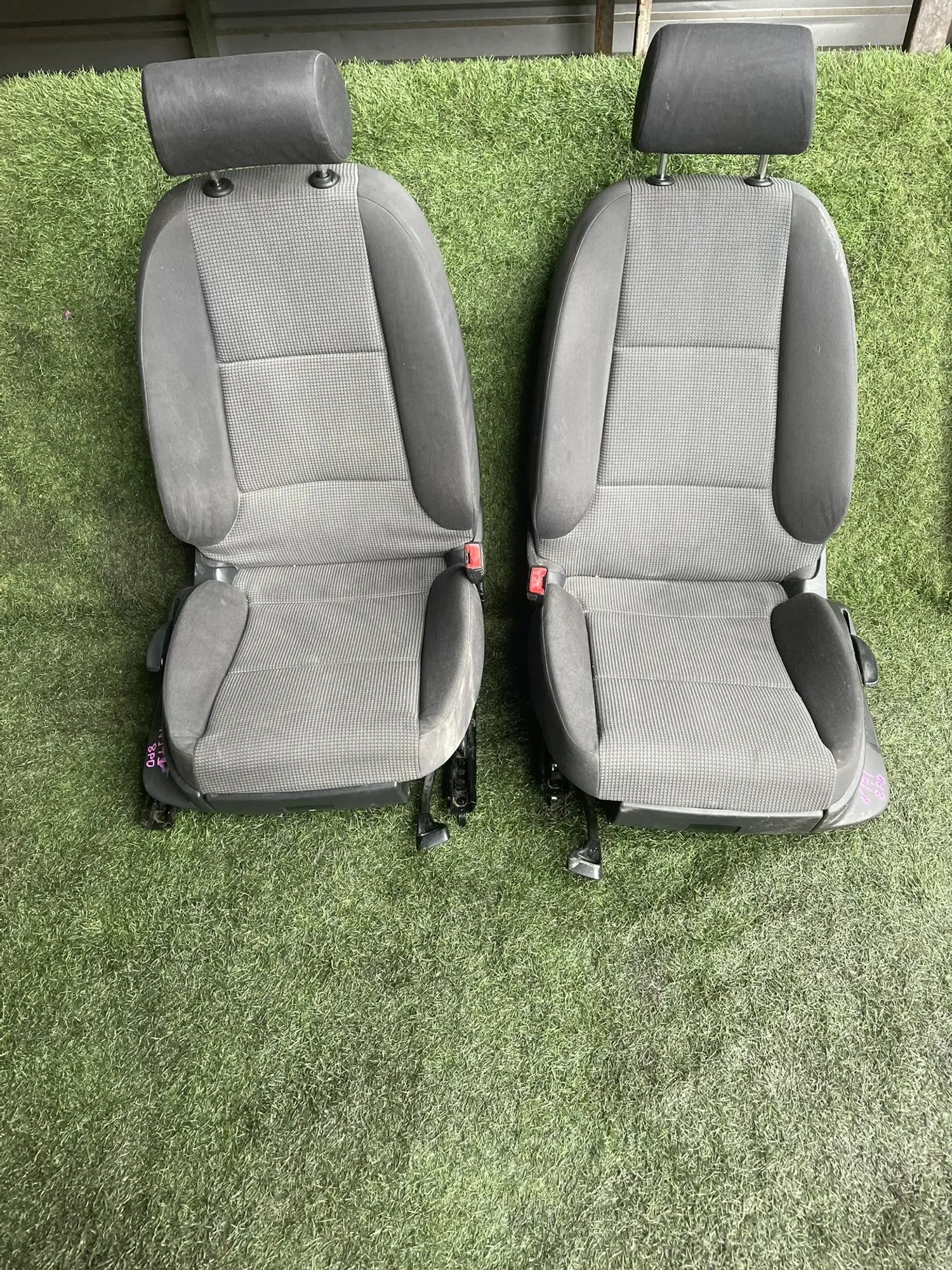https://ycs.partsauto.market/partsauto-images/thmbs/userImages/772e461030aea93f4dbb6447c0f924d3/part/34a325ee-3aff-41b1-9c85-e7b85dd924b8_1777968526420.jpg