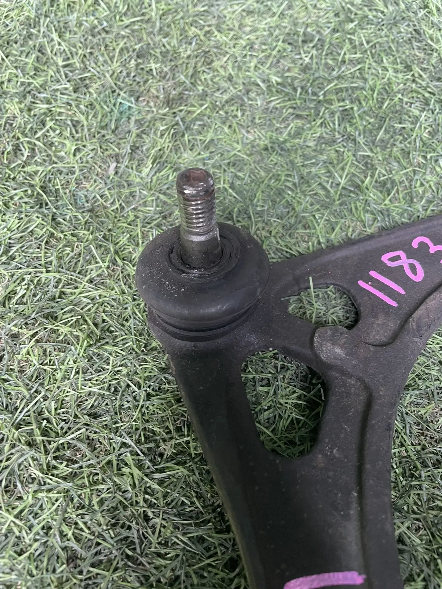 https://ycs.partsauto.market/partsauto-images/thmbs/userImages/772e461030aea93f4dbb6447c0f924d3/part/34b84b6b-b589-4df3-b81d-eaedcdf4e411_1775048643213.jpg