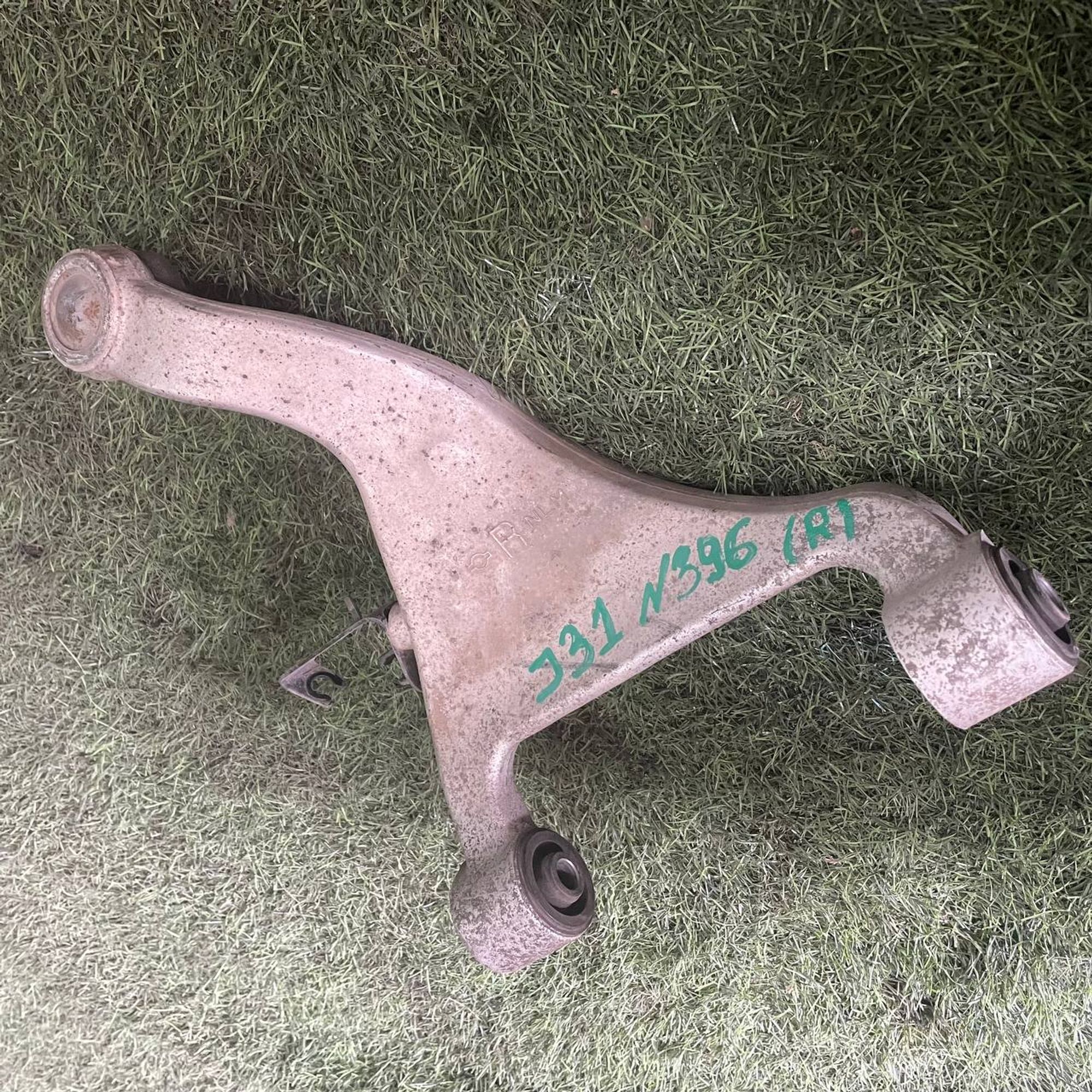 396 Рычаг задний правый верхний NISSAN TEANA J31 VQ23DE, 4000 рублей, Невинномысск