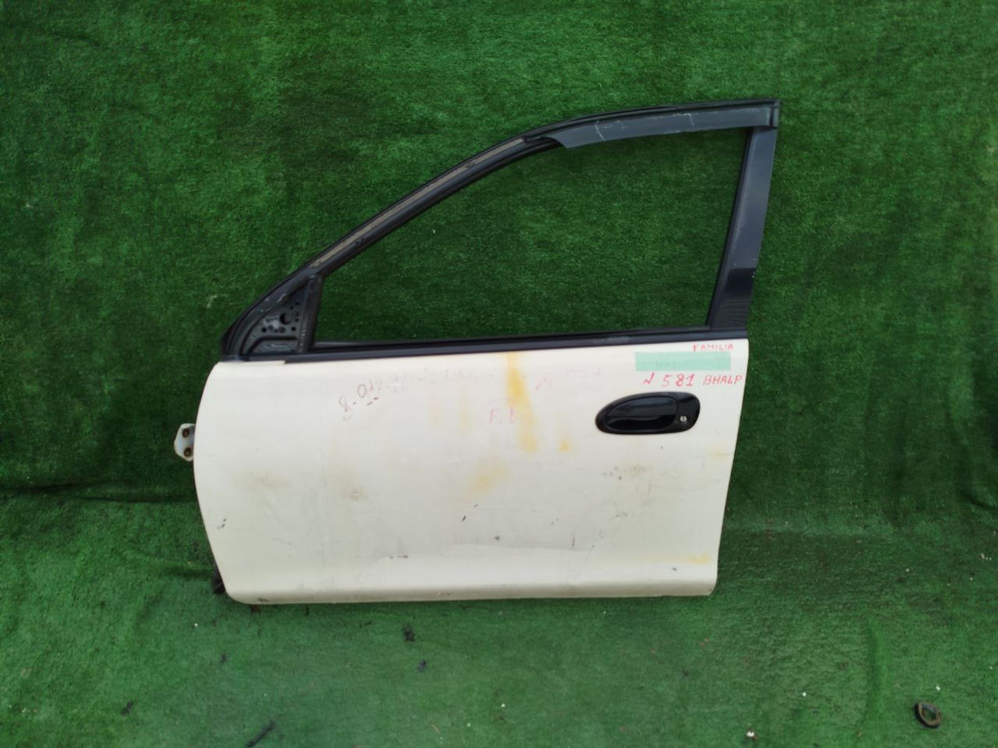 581 дверь на MAZDA FAMILIA BHALP, 3500 рублей, Невинномысск