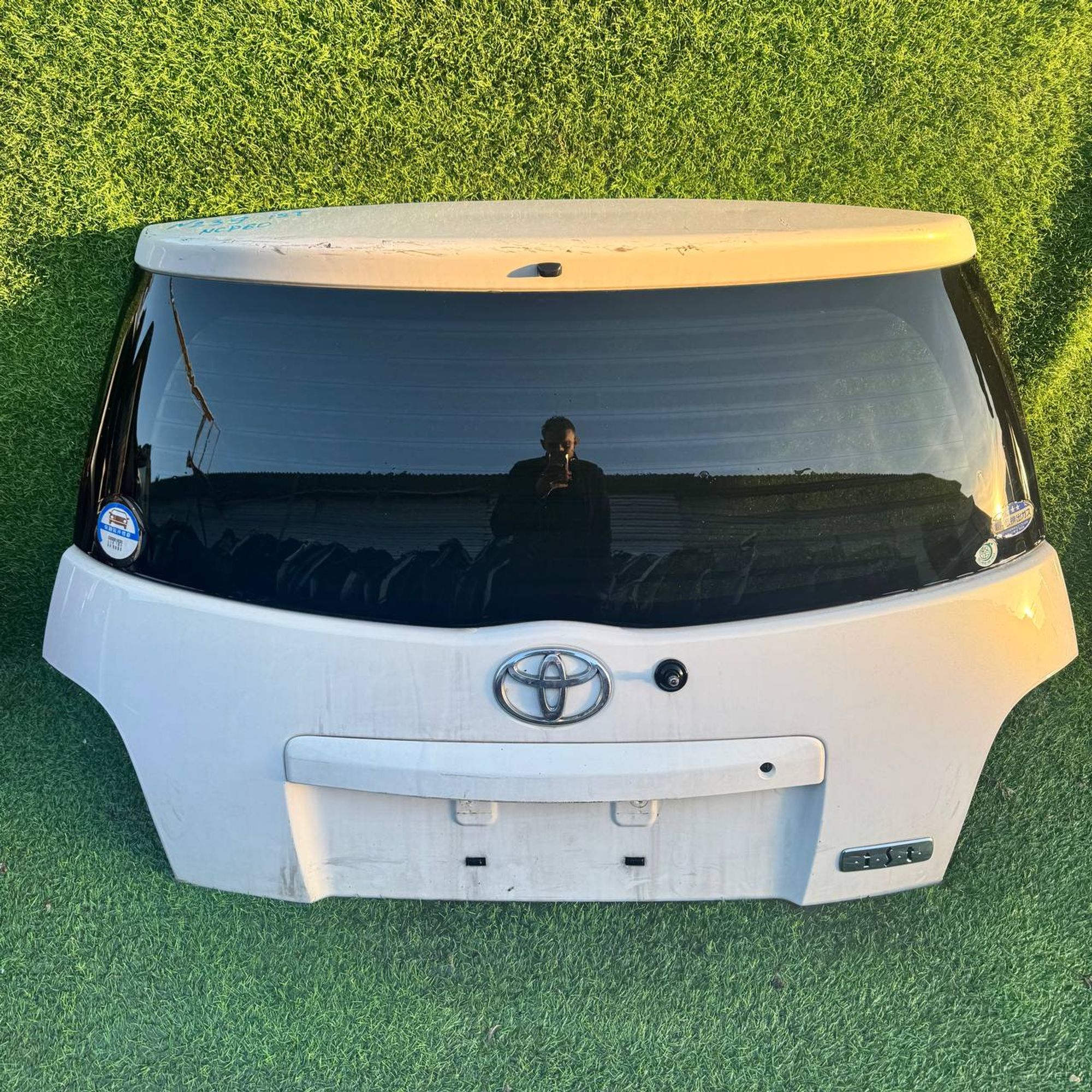 239 дверь багажника на TOYOTA IST NCP60, 12500 рублей, Невинномысск