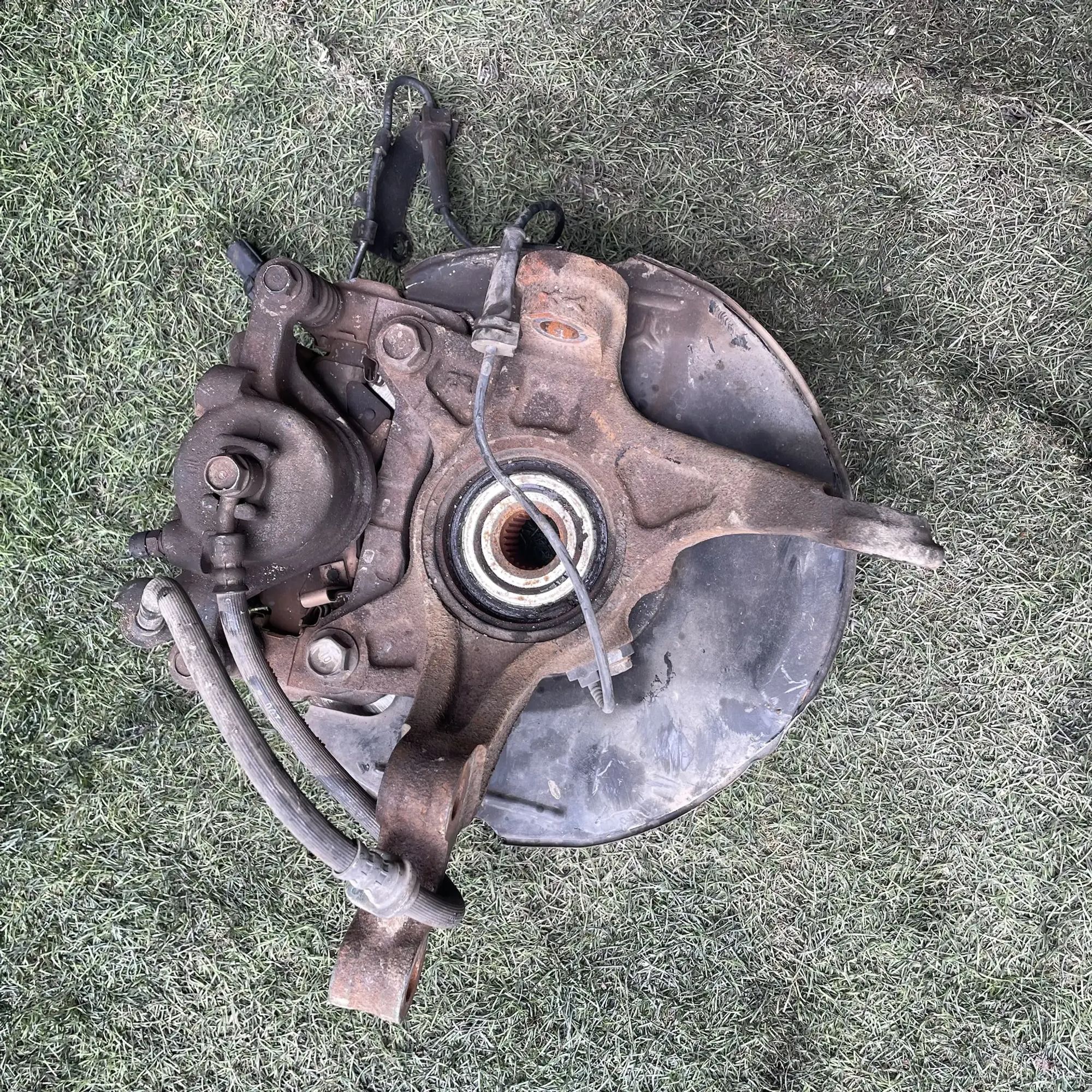 https://ycs.partsauto.market/partsauto-images/thmbs/userImages/772e461030aea93f4dbb6447c0f924d3/part/35549145-a1f6-4473-b58a-379698ce5d9f_1779257172048.jpg