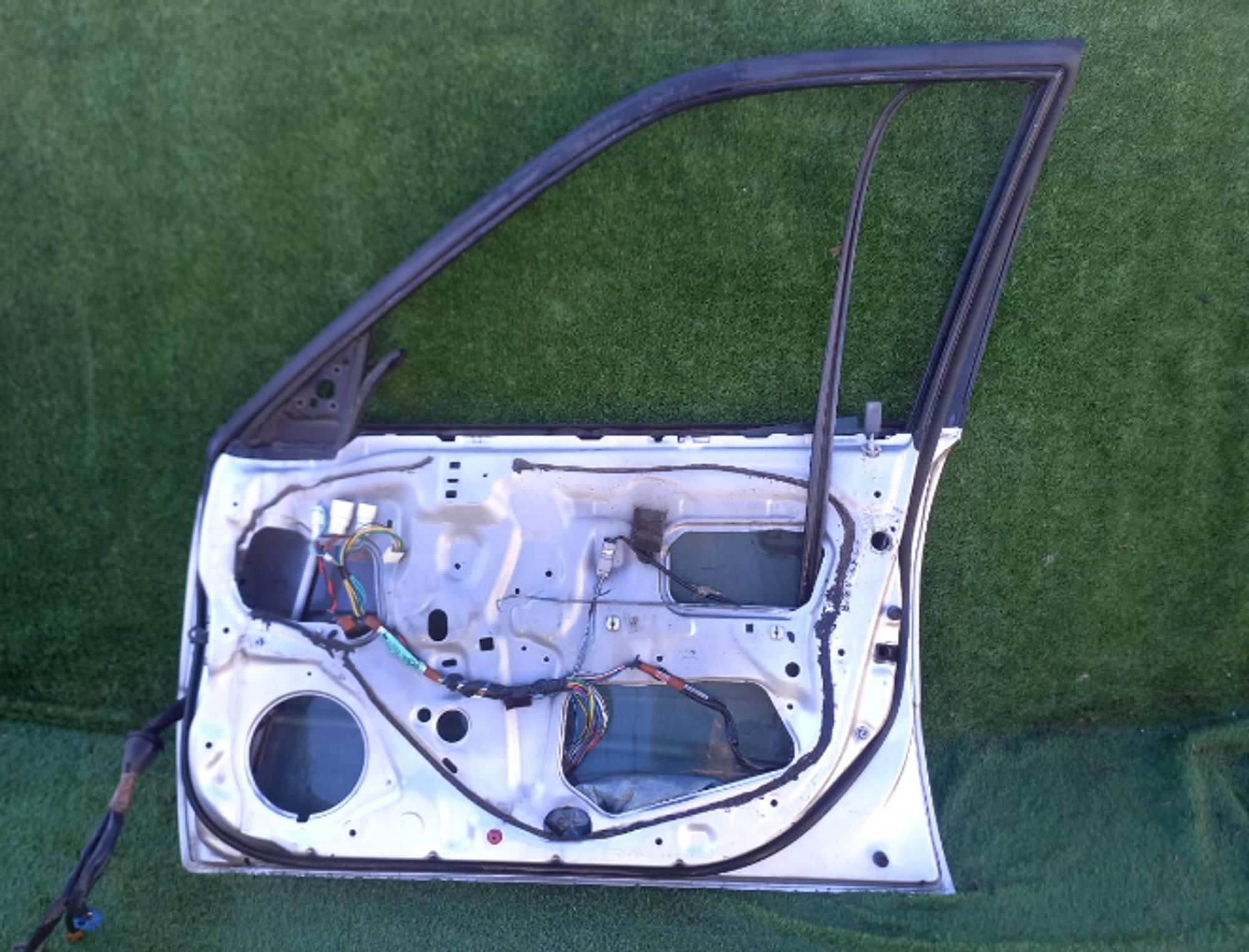 266 дверь на TOYOTA SPRINTER AE110, 12500 рублей, Невинномысск