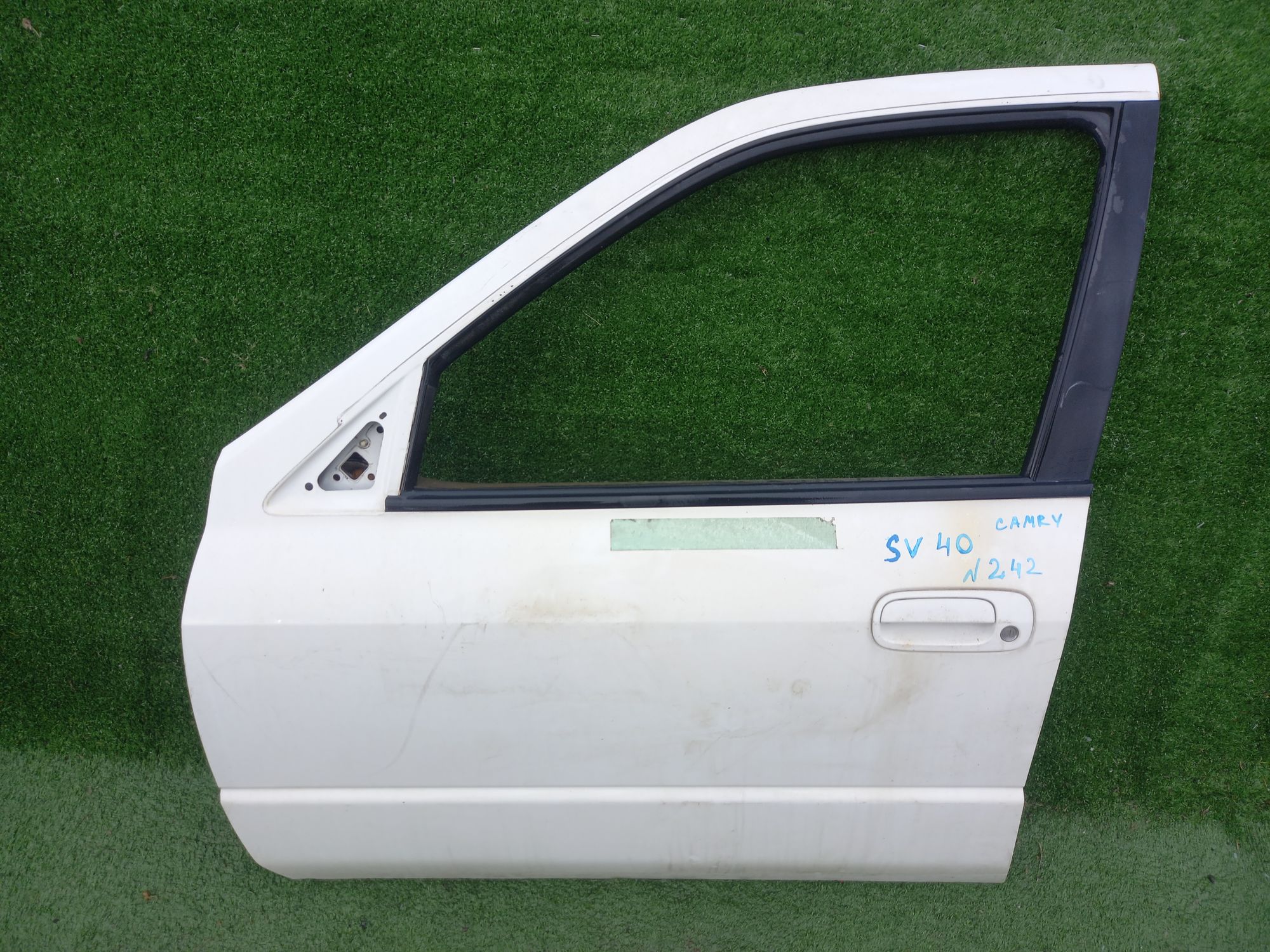 242 дверь F/L на TOYOTA CAMRY SV40, 8500 рублей, Невинномысск