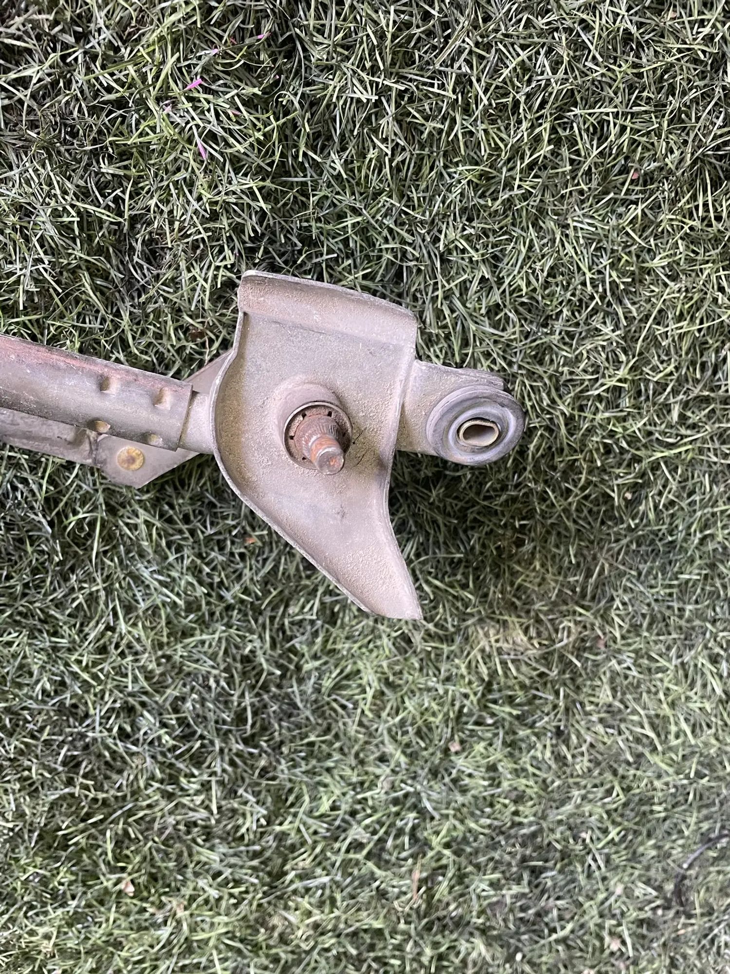 https://ycs.partsauto.market/partsauto-images/thmbs/userImages/772e461030aea93f4dbb6447c0f924d3/part/35f7a131-e77d-44e0-a490-77901bec39ca_1775726923685.jpg