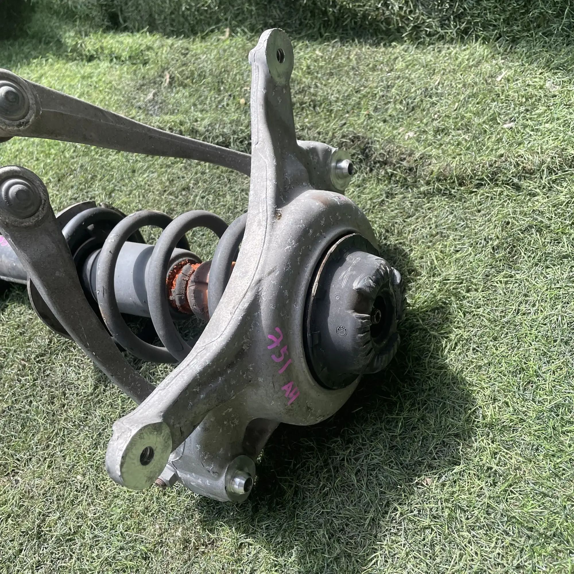 https://ycs.partsauto.market/partsauto-images/thmbs/userImages/772e461030aea93f4dbb6447c0f924d3/part/3635bb21-18cd-472f-9a07-edb6b7a12ac9_1779168643737.jpg
