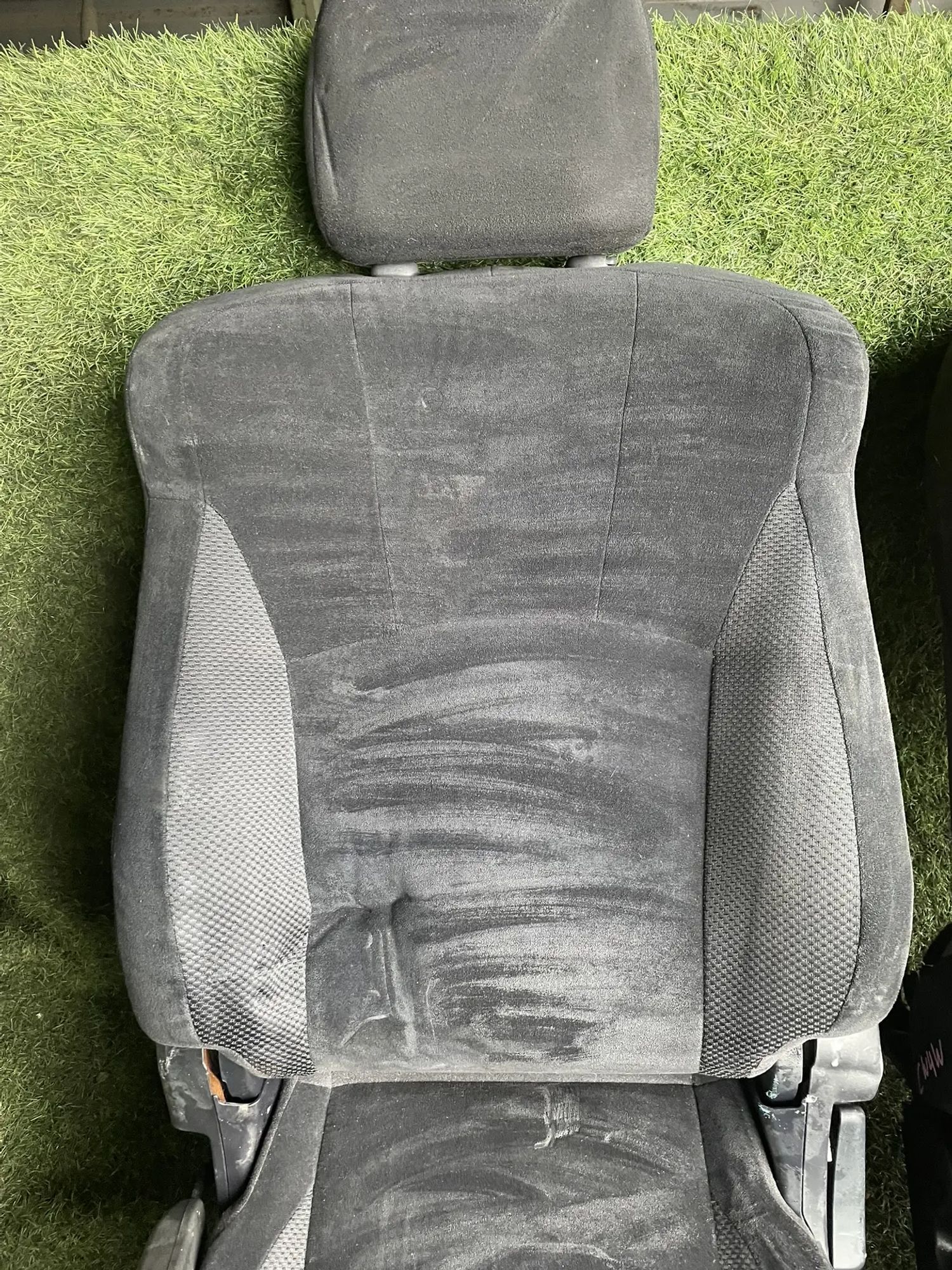 https://ycs.partsauto.market/partsauto-images/thmbs/userImages/772e461030aea93f4dbb6447c0f924d3/part/36964a0e-9698-4c58-95c8-ff7e25ac13cb_1777967077504.jpg